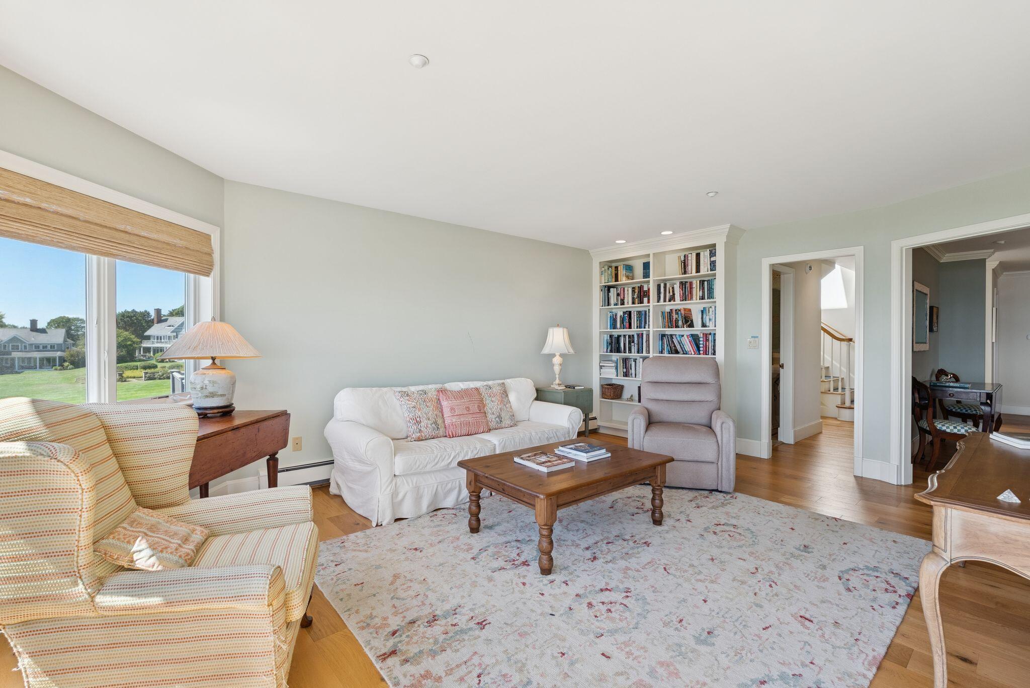 Scarborough, Maine, 04074, United States, 2 Bedrooms Bedrooms, ,3 BathroomsBathrooms,Residential,Active,1922482