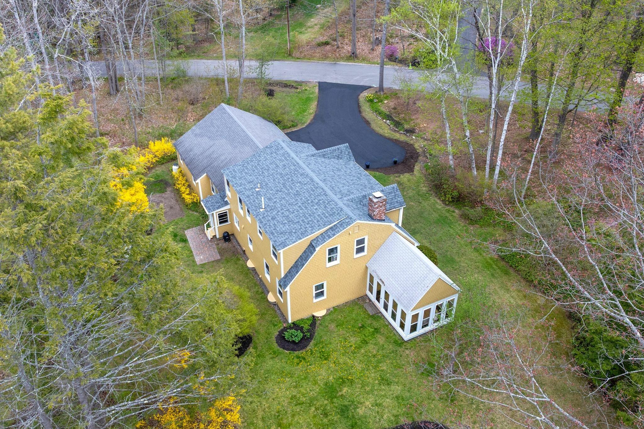 Yarmouth, Maine, 04096, United States, 4 Bedrooms Bedrooms, ,4 BathroomsBathrooms,Residential,Pending,2045664