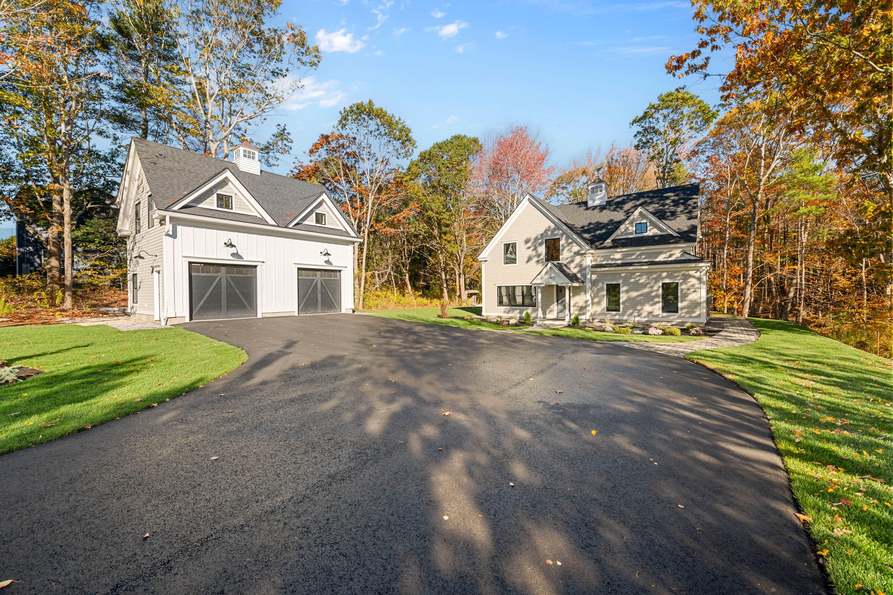 Kennebunkport, Maine, 04046, United States, 4 Bedrooms Bedrooms, ,4 BathroomsBathrooms,Residential,Active,1968434