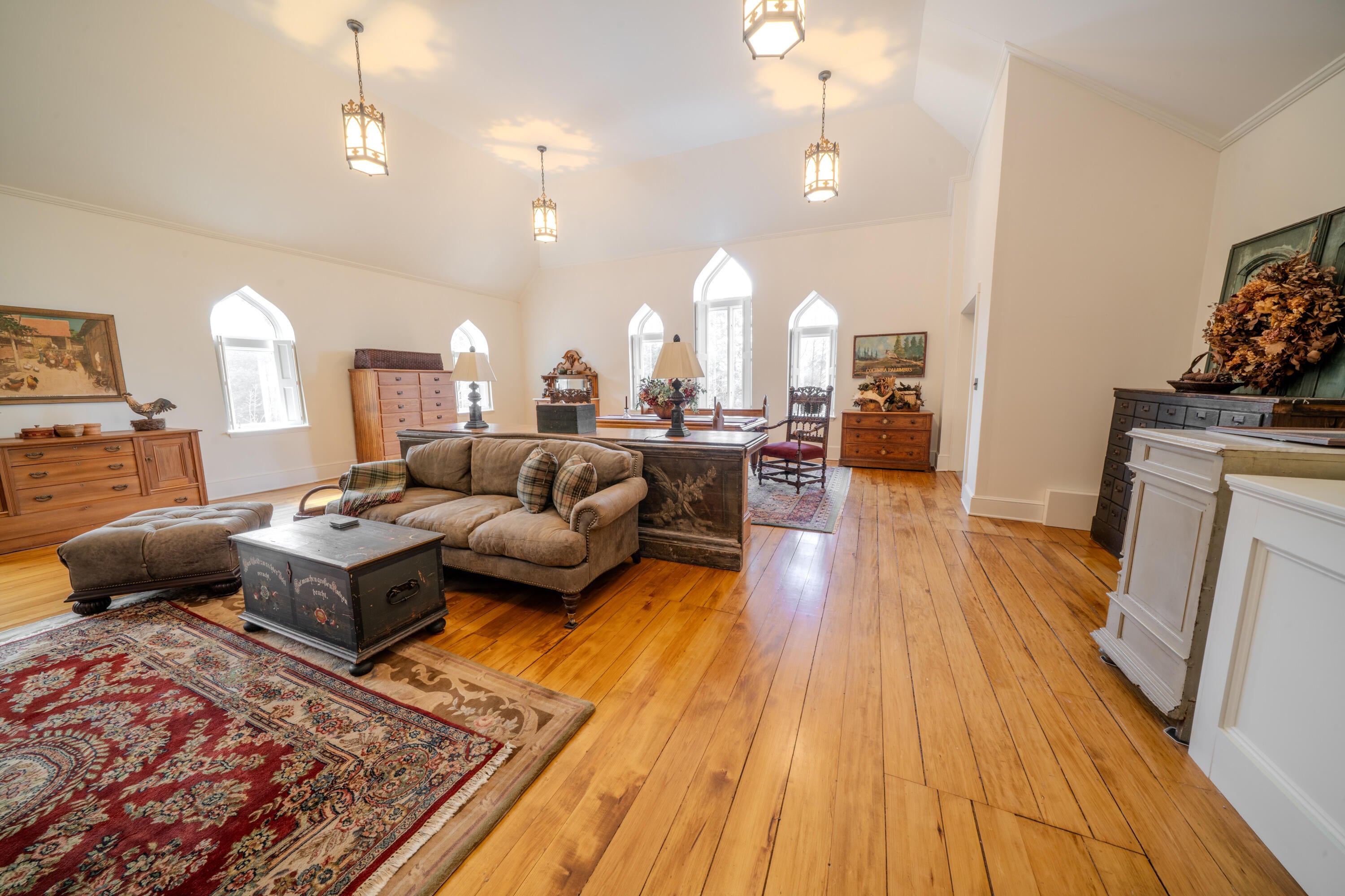 Belfast, Maine, 04915, United States, ,2 BathroomsBathrooms,Residential,Active,1762819