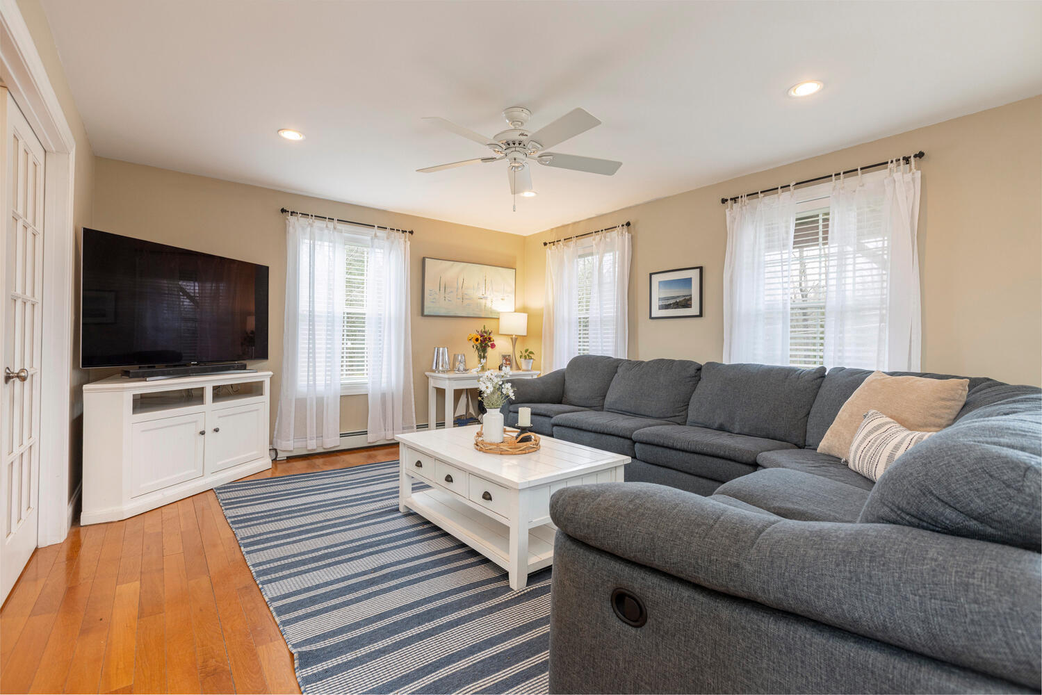 Scarborough, Maine, 04074, United States, 3 Bedrooms Bedrooms, ,3 BathroomsBathrooms,Residential,Active,1781586