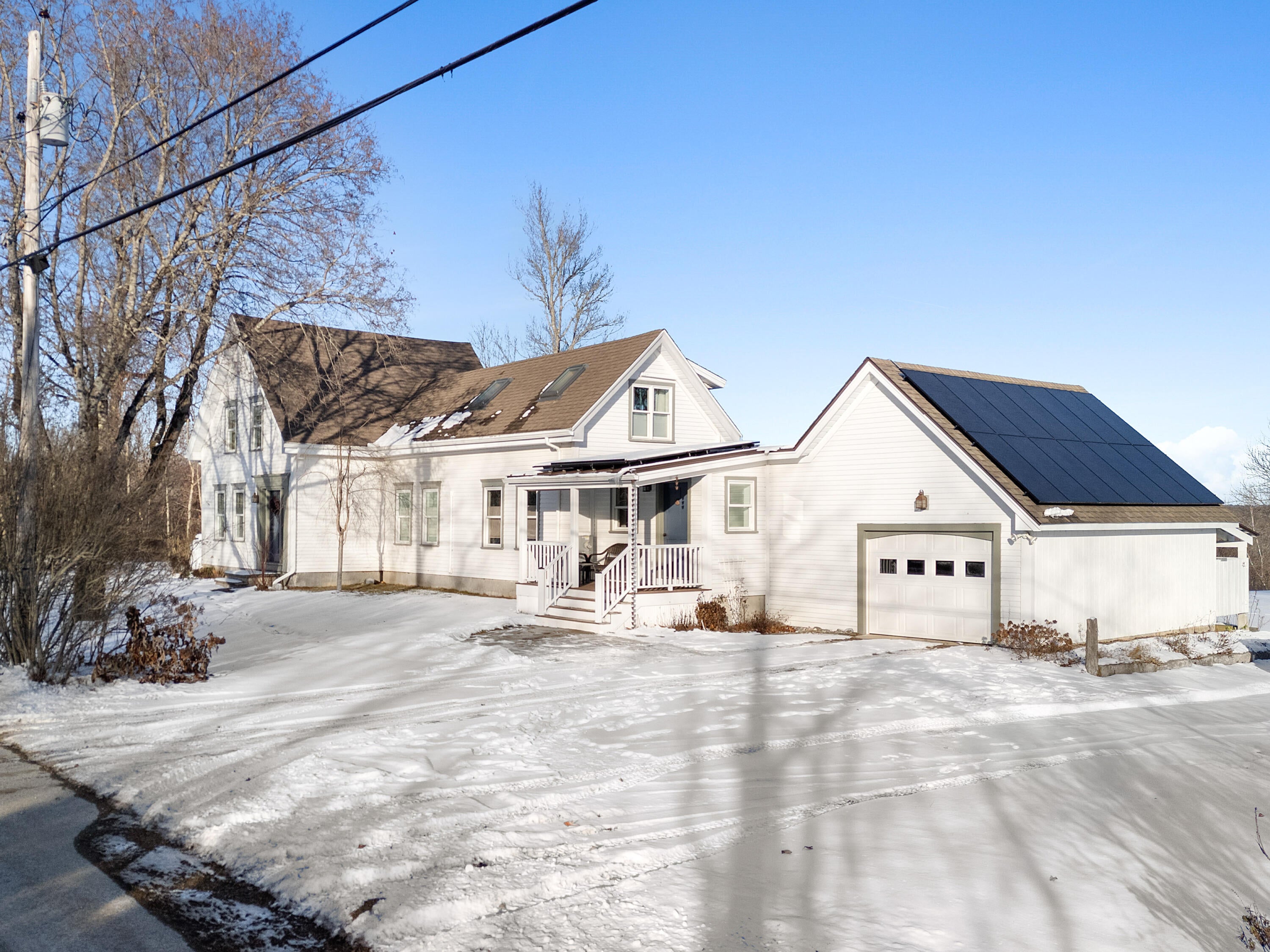 Waldoboro, Maine, 04572, United States, 4 Bedrooms Bedrooms, ,3 BathroomsBathrooms,Residential,Active,2007941