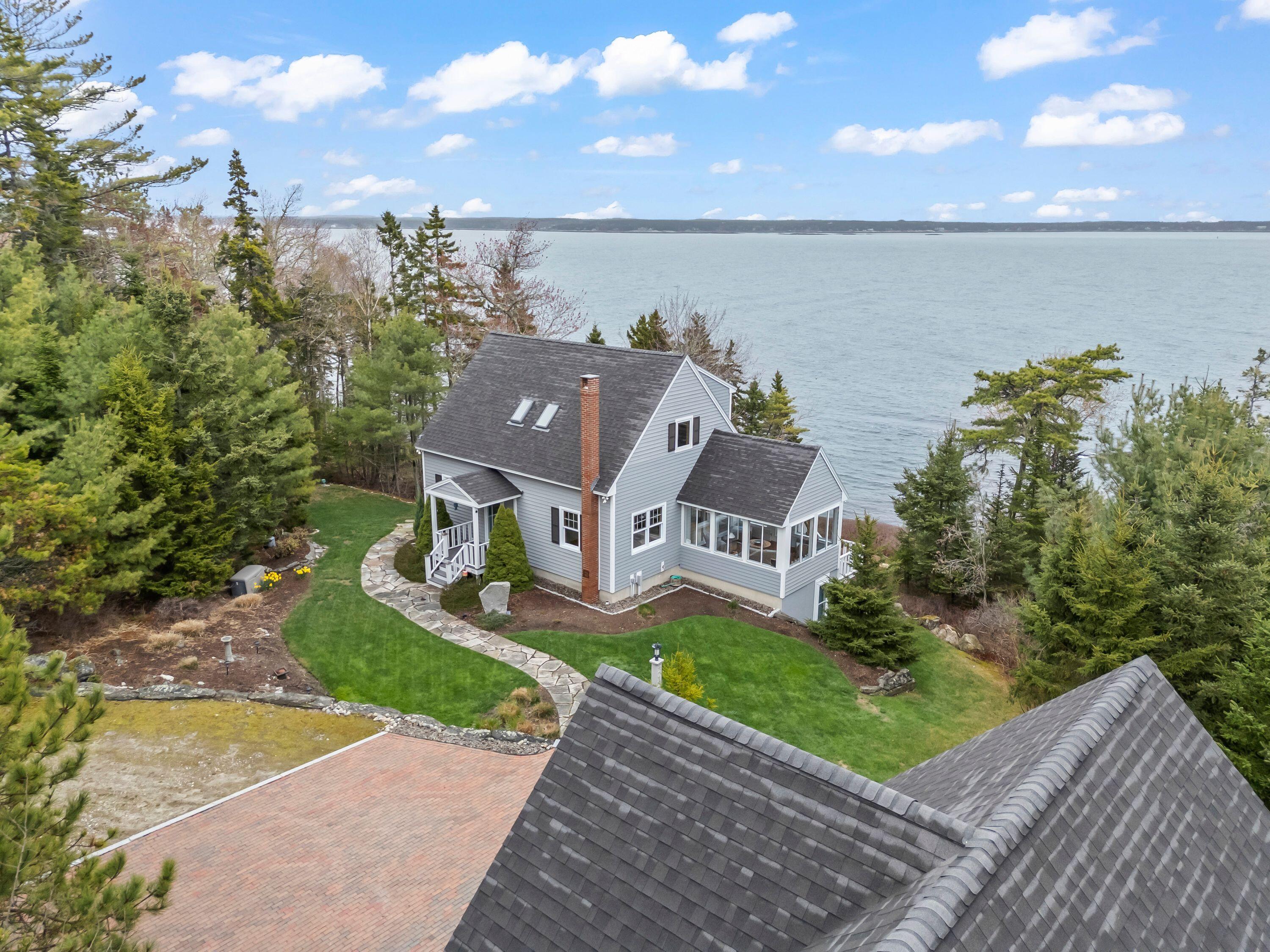 Georgetown, Maine, 04548, United States, 2 Bedrooms Bedrooms, ,3 BathroomsBathrooms,Residential,Active,1798245