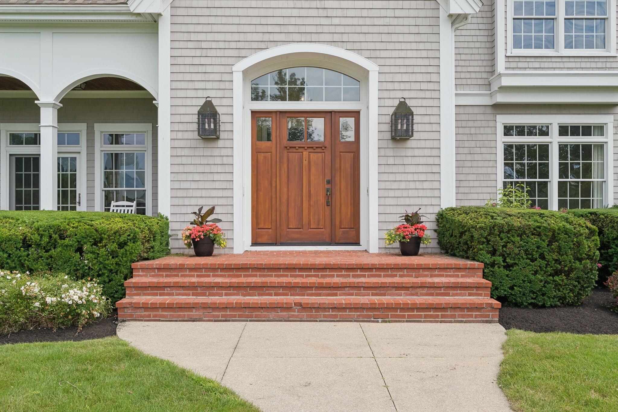 Cumberland, Maine, 04110, United States, 4 Bedrooms Bedrooms, ,5 BathroomsBathrooms,Residential,Active,1886783
