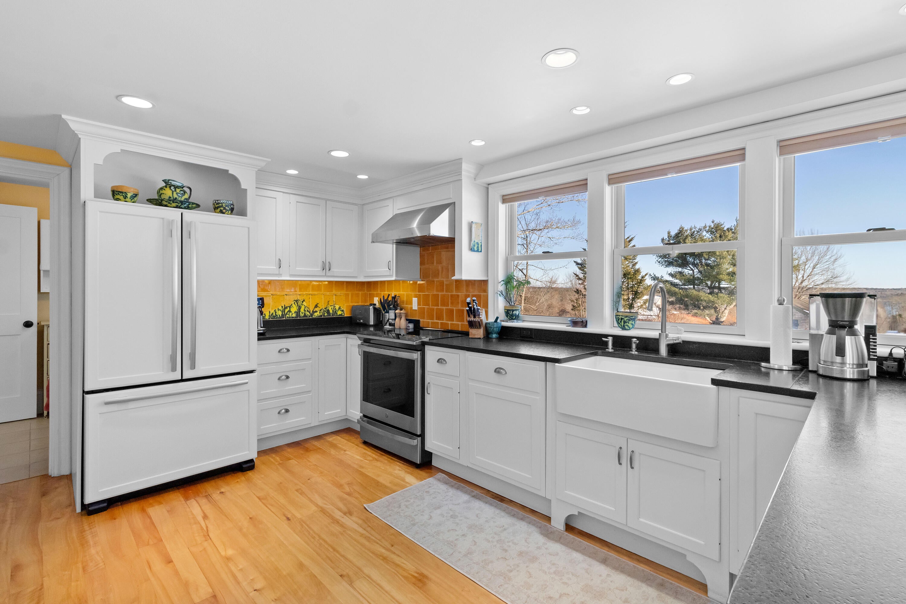 Waldoboro, Maine, 04572, United States, 4 Bedrooms Bedrooms, ,3 BathroomsBathrooms,Residential,Active,2007941