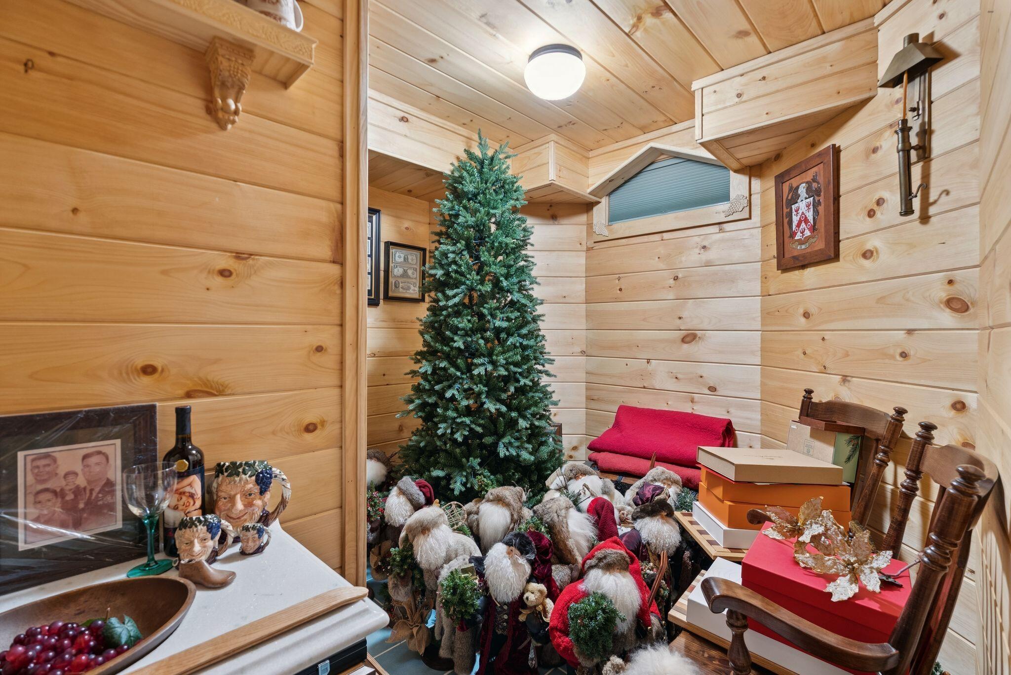 Brunswick, Maine, 04011, United States, 3 Bedrooms Bedrooms, ,3 BathroomsBathrooms,Residential,Active,1985566