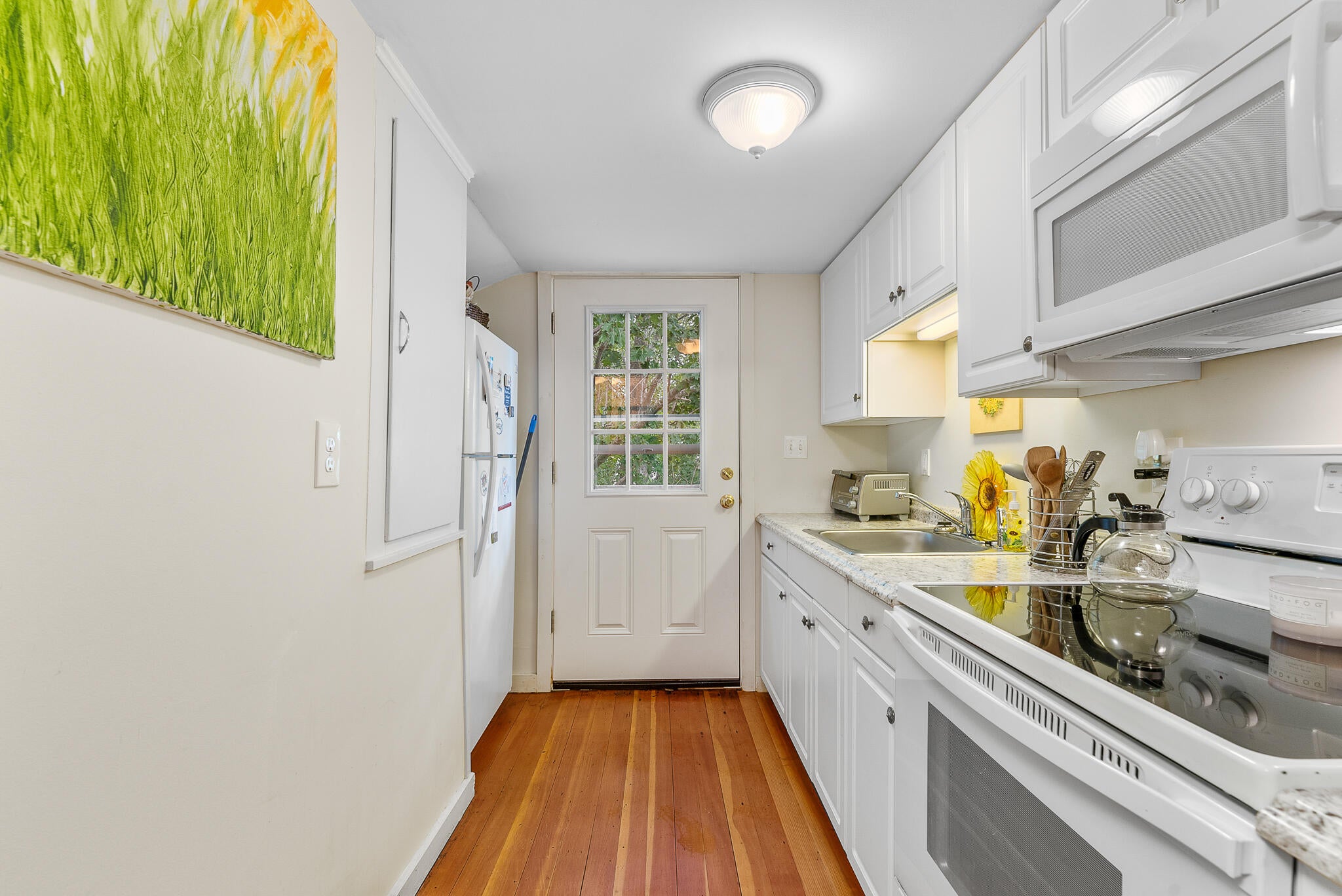 Ogunquit, Maine, 03907, United States, 1 Bedroom Bedrooms, ,2 BathroomsBathrooms,Residential,Active,1933864
