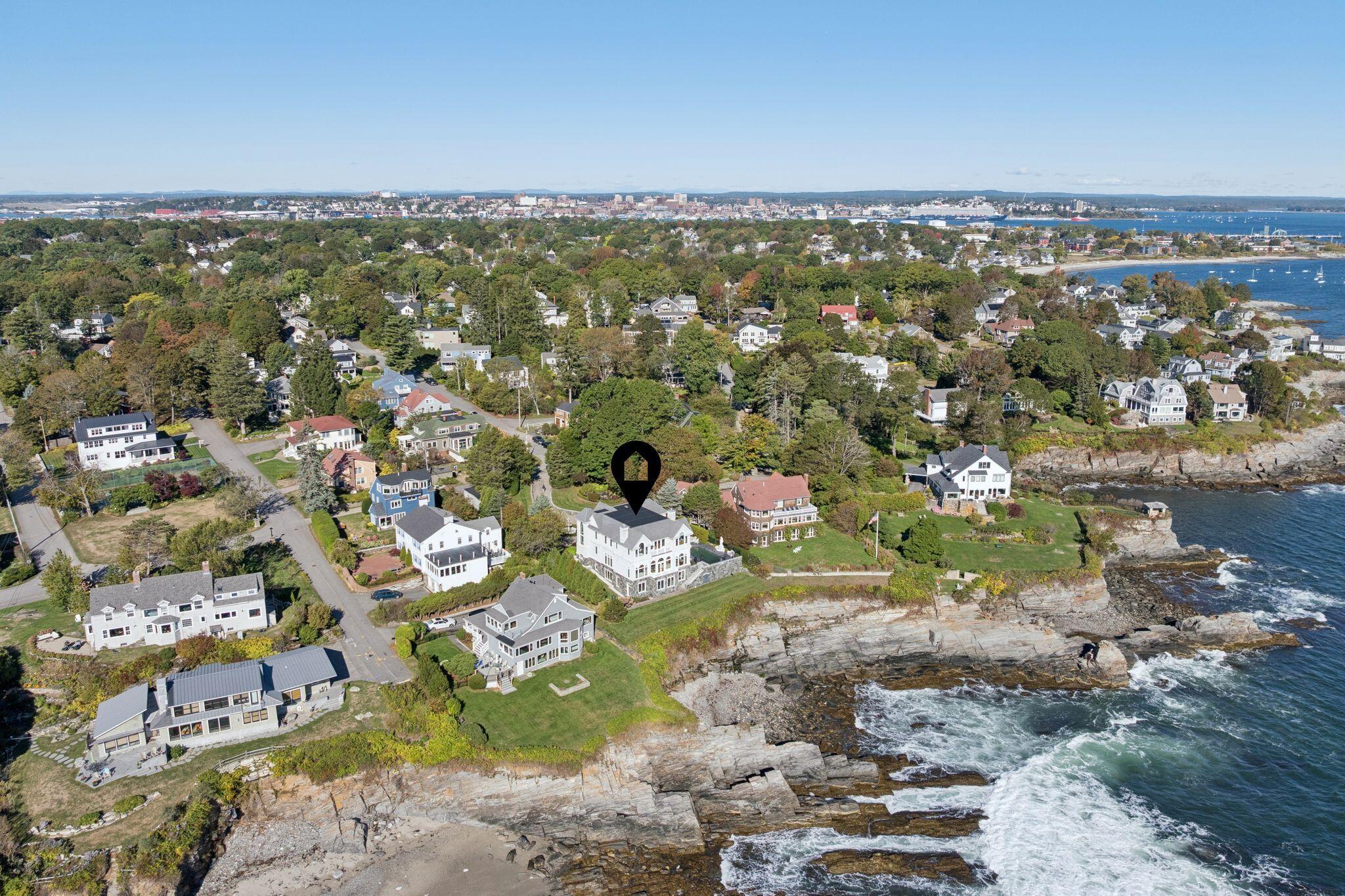 South Portland, Maine, 04106, United States, 3 Bedrooms Bedrooms, ,5 BathroomsBathrooms,Residential,Active,1954023