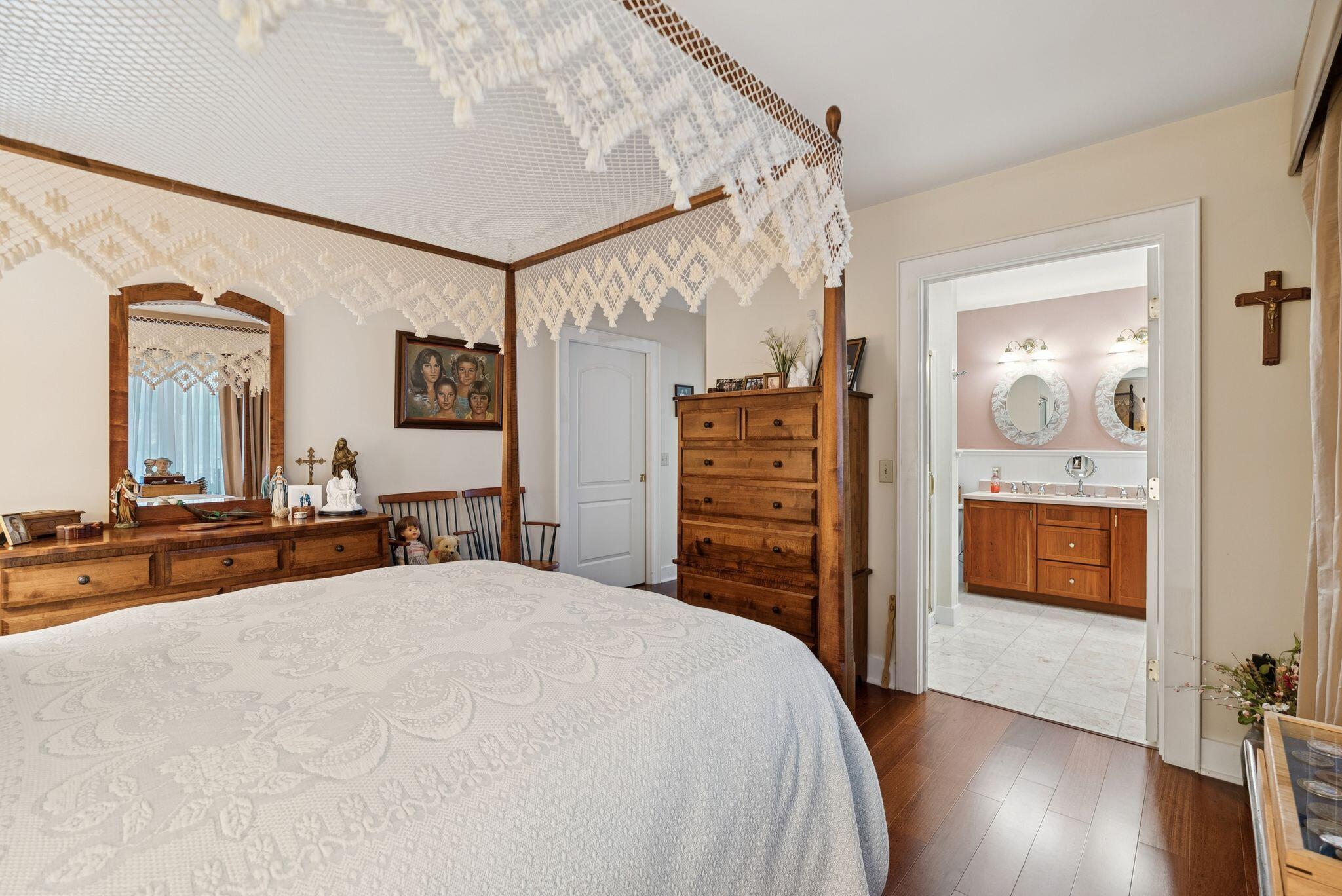 Brunswick, Maine, 04011, United States, 3 Bedrooms Bedrooms, ,3 BathroomsBathrooms,Residential,Active,1985566