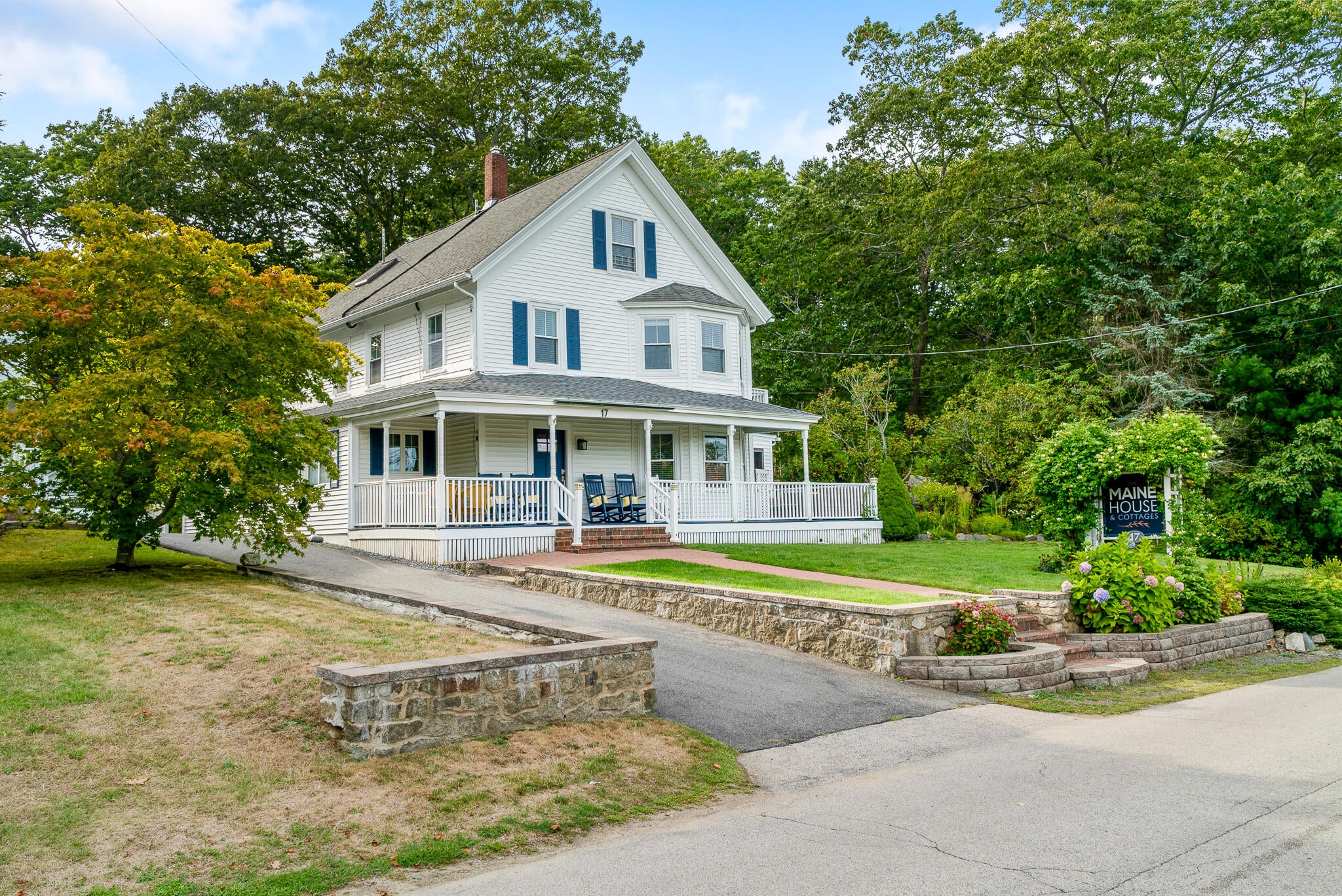 Ogunquit, Maine, 03907, United States, 7 Bedrooms Bedrooms, ,7 BathroomsBathrooms,Residential,Active,1942380