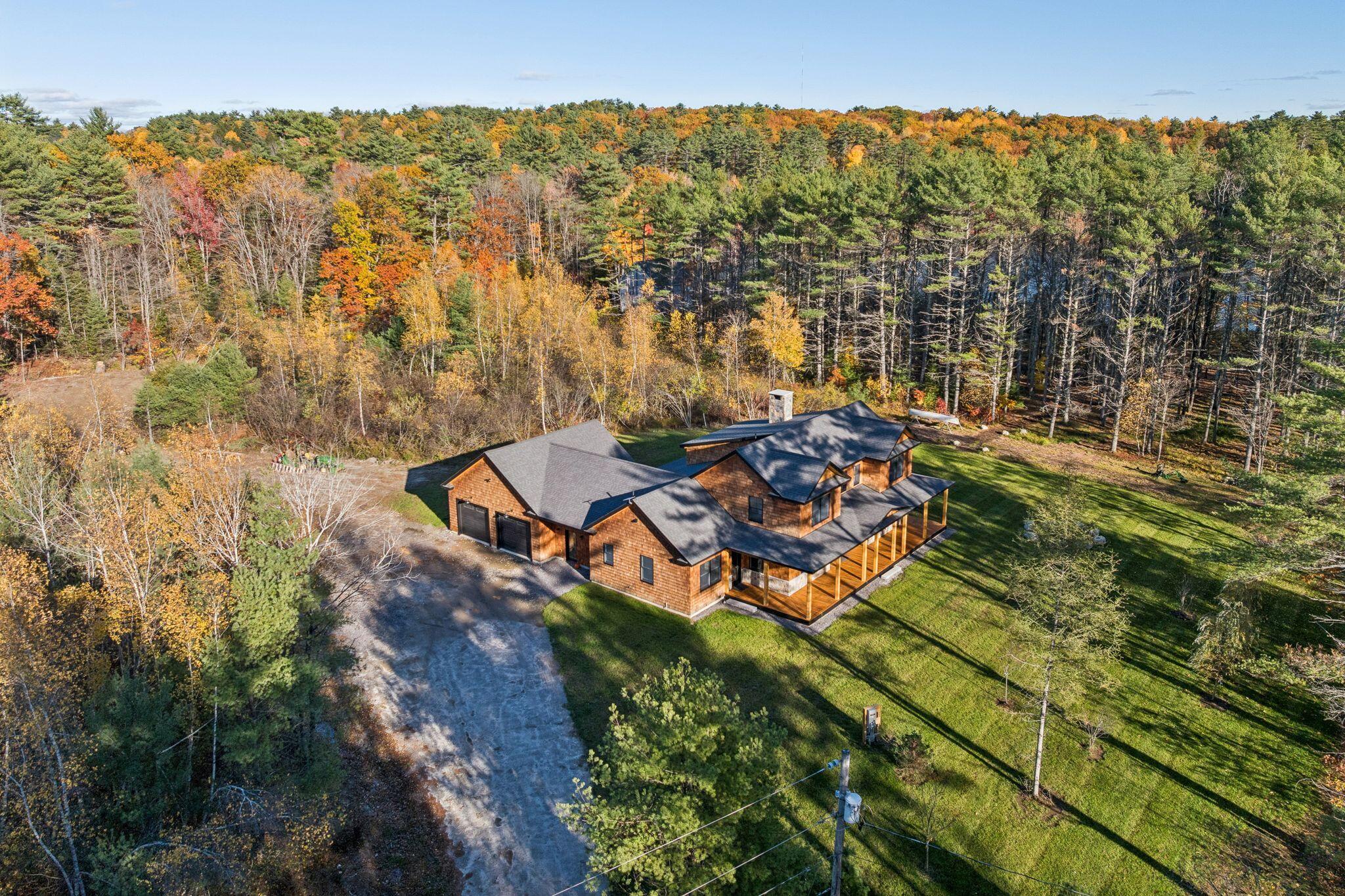 Casco, Maine, 04015, United States, 4 Bedrooms Bedrooms, ,5 BathroomsBathrooms,Residential,Active,1968106