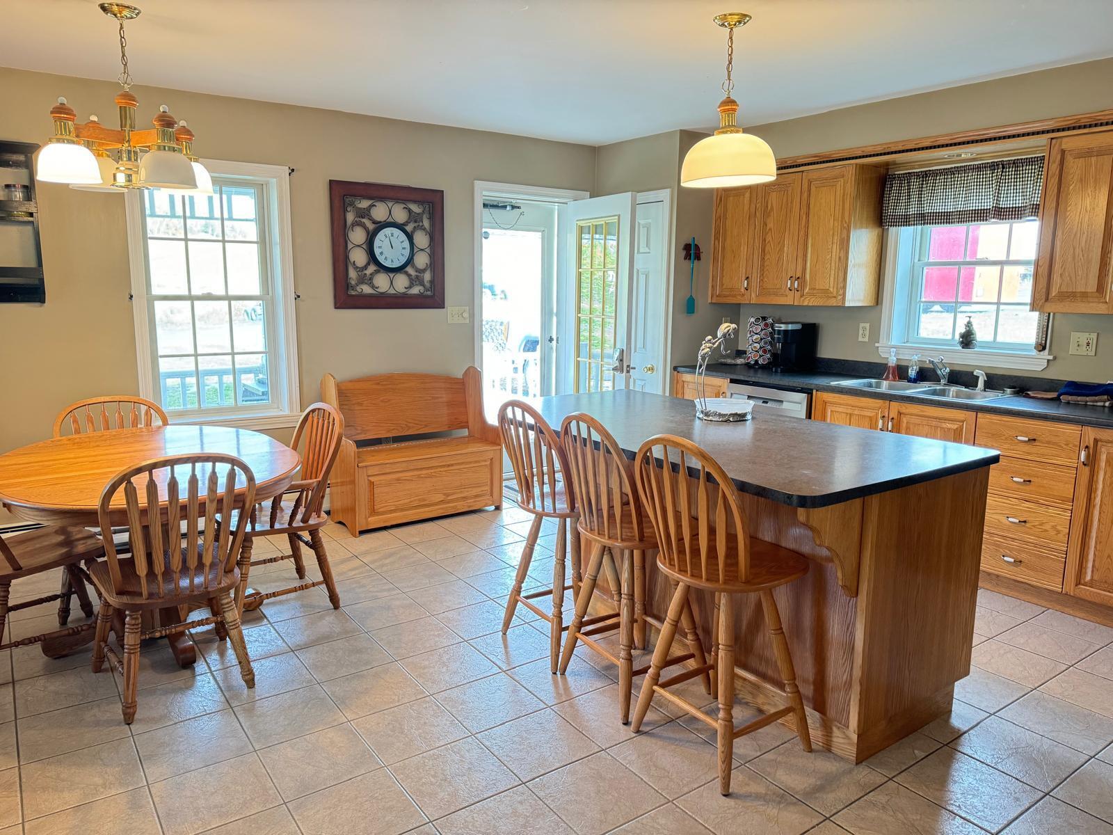 New Canada, Maine, 04743, United States, 6 Bedrooms Bedrooms, ,2 BathroomsBathrooms,Residential,Active,1702003