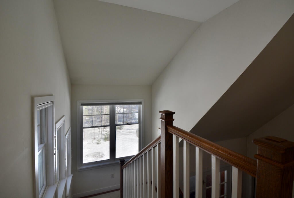 New Portland, Maine, 04961, United States, 3 Bedrooms Bedrooms, ,3 BathroomsBathrooms,Residential,Active,1953680