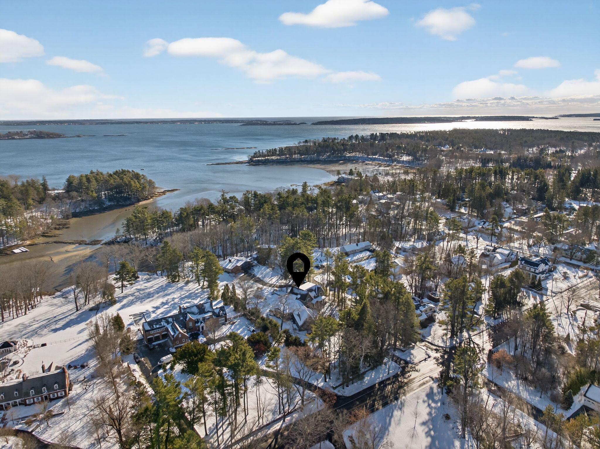 Falmouth, Maine, 04105, United States, 5 Bedrooms Bedrooms, ,6 BathroomsBathrooms,Residential,Active,1952276