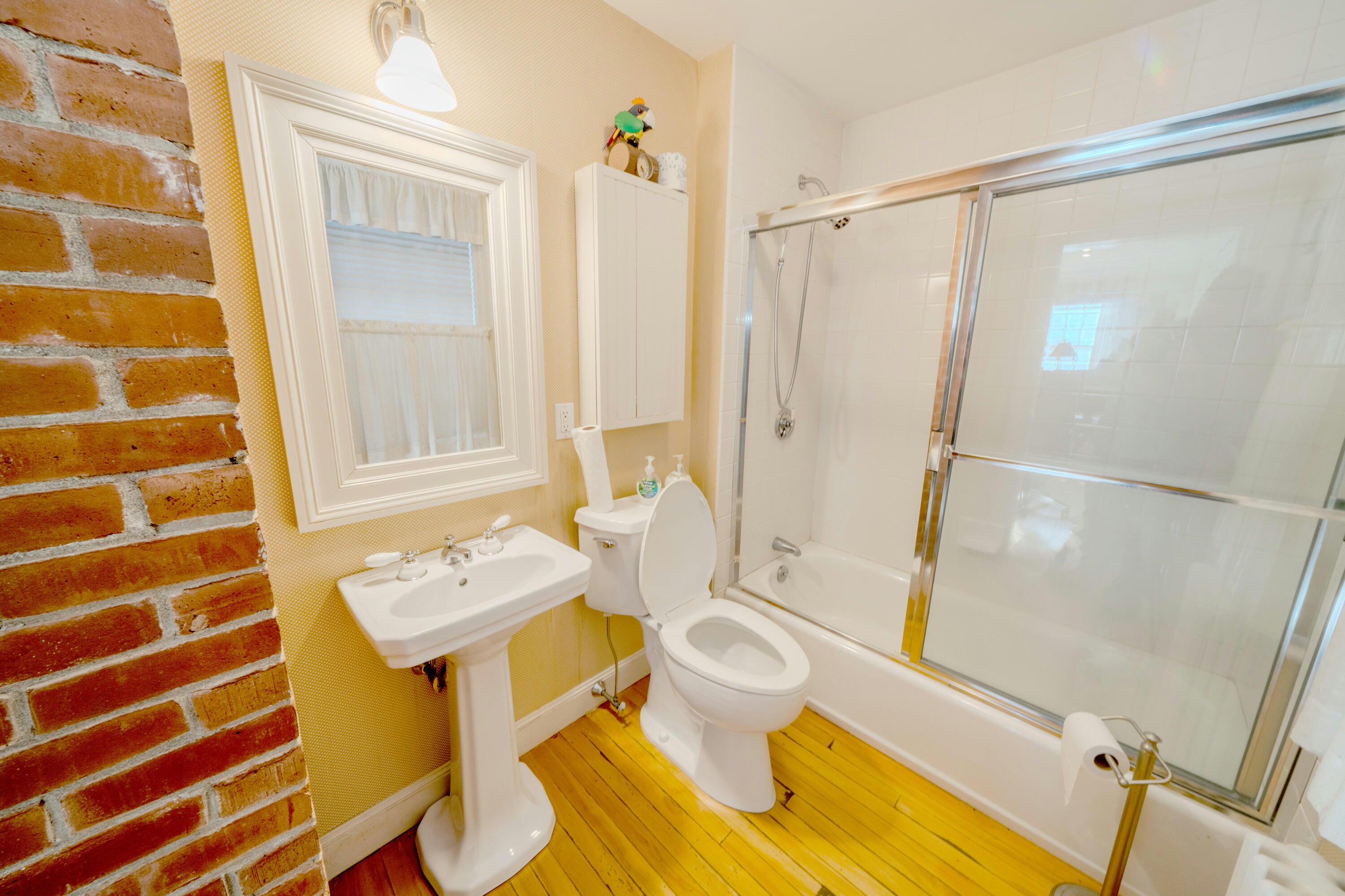 Camden, Maine, 04843, United States, ,3 BathroomsBathrooms,Residential,Active,1755192