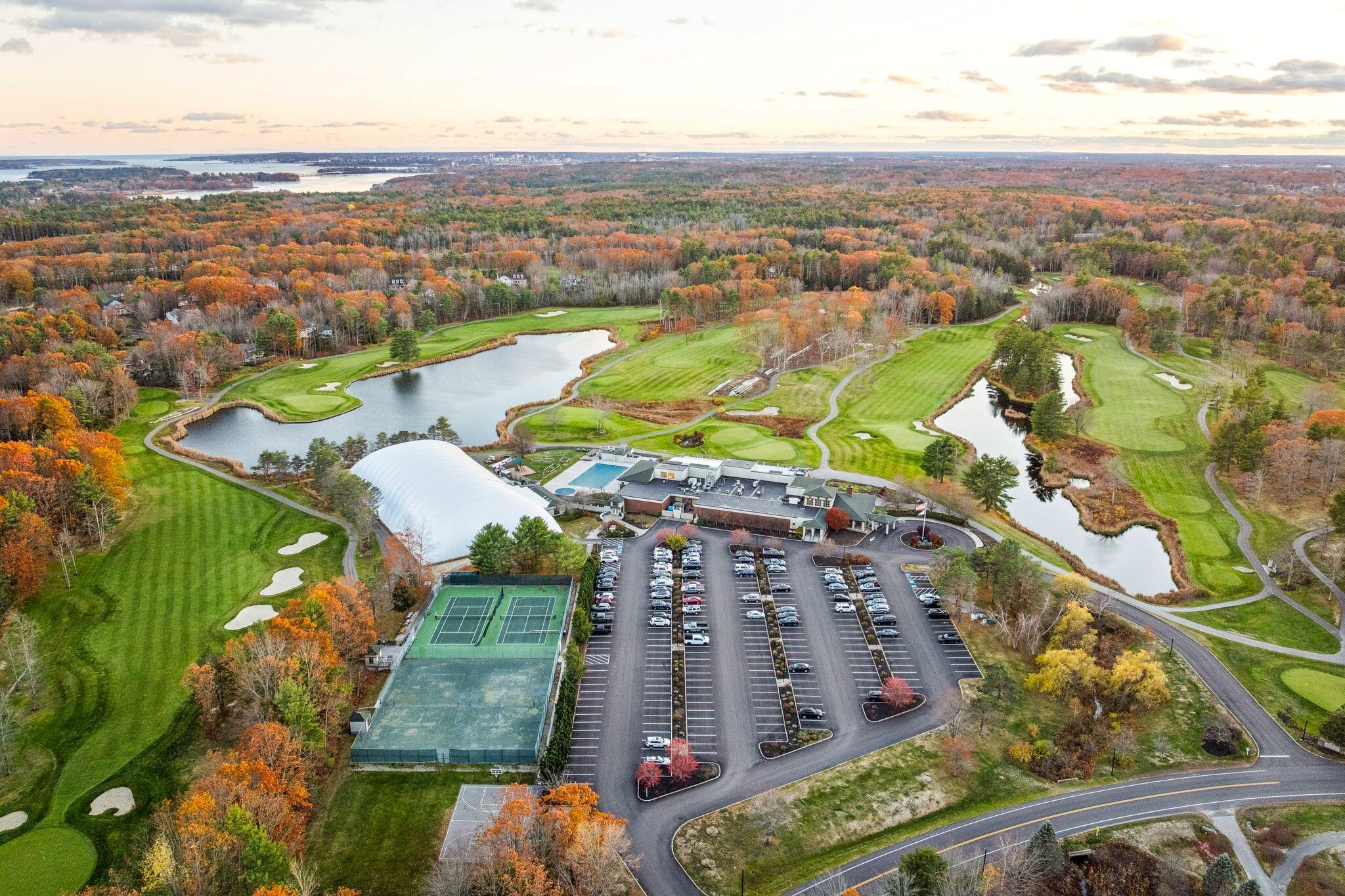 Falmouth, Maine, 04105, United States, 5 Bedrooms Bedrooms, ,4 BathroomsBathrooms,Residential,Active,2002327