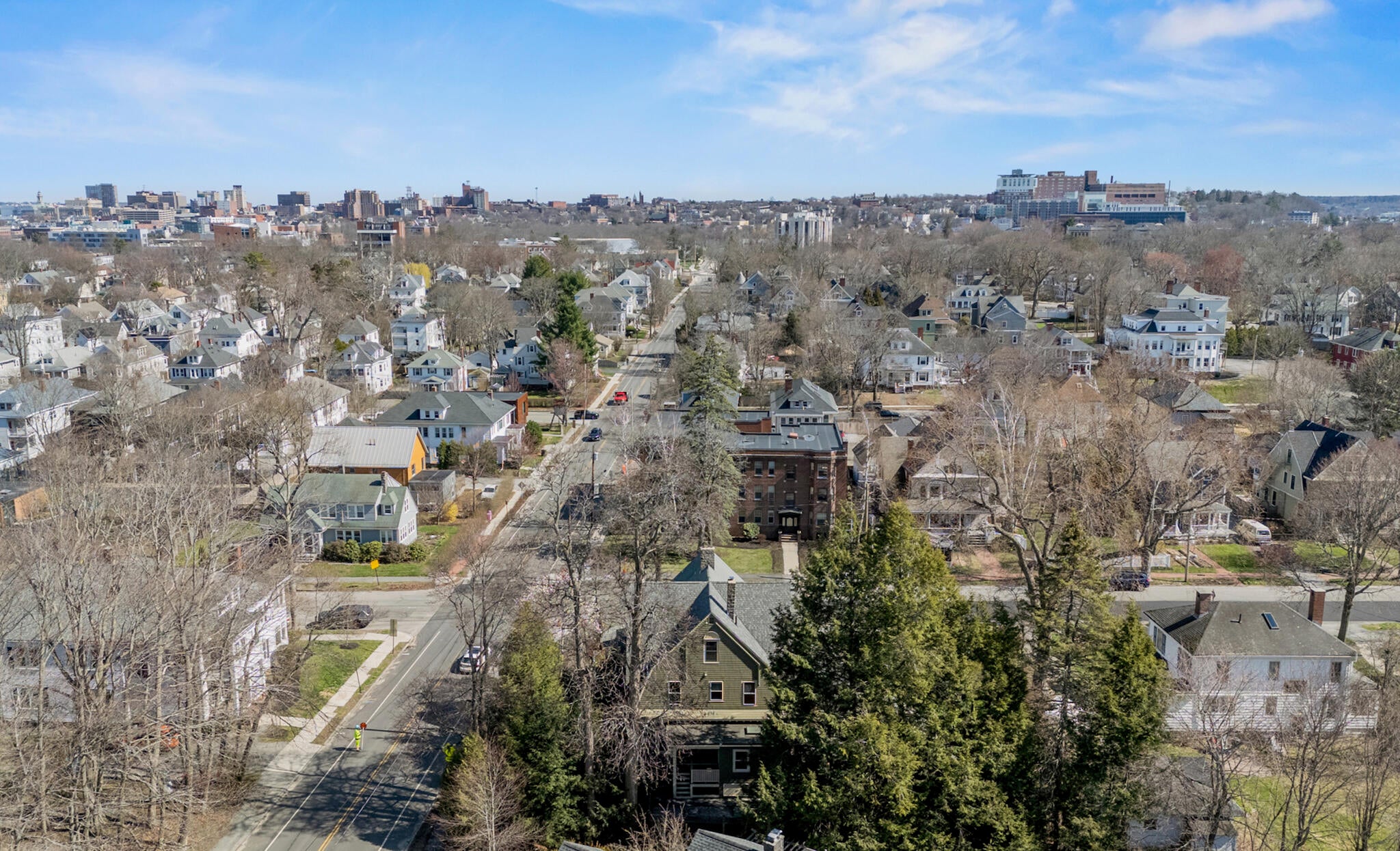 Portland, Maine, 04103, United States, 4 Bedrooms Bedrooms, ,3 BathroomsBathrooms,Residential,Active,2040217
