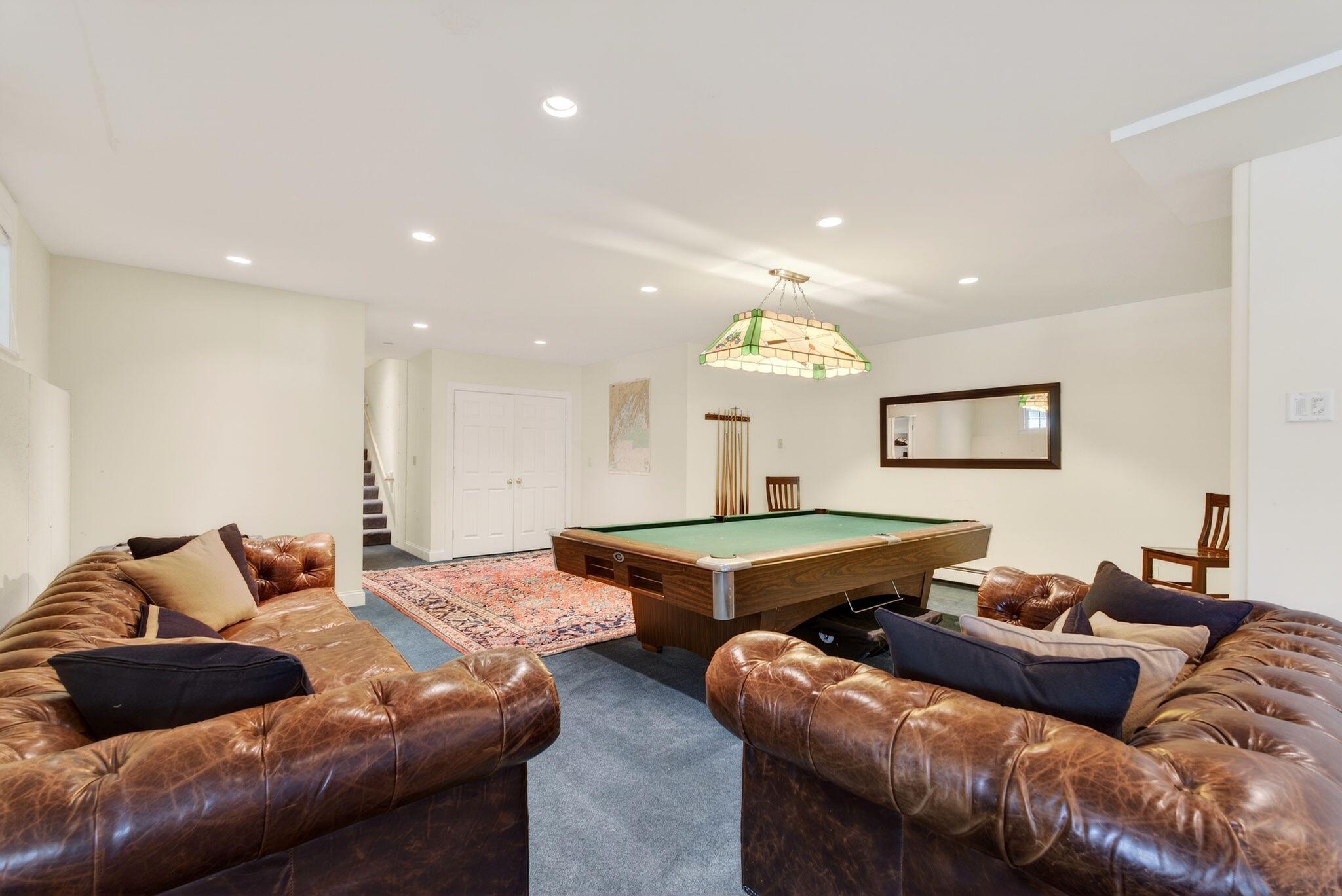 Falmouth, Maine, 04105, United States, 5 Bedrooms Bedrooms, ,7 BathroomsBathrooms,Residential,Active,2013455