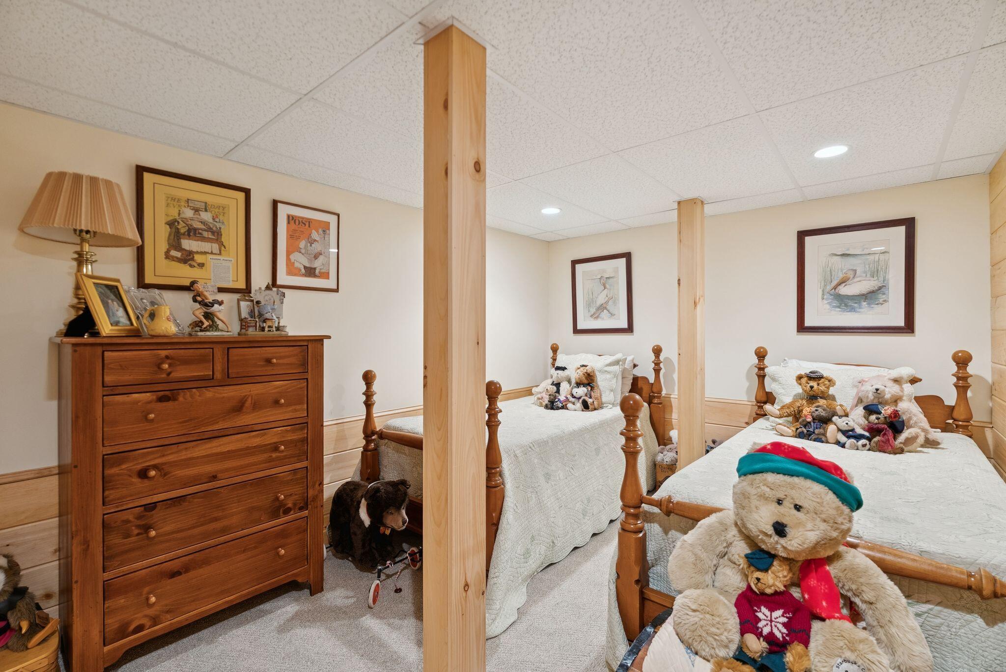 Brunswick, Maine, 04011, United States, 3 Bedrooms Bedrooms, ,3 BathroomsBathrooms,Residential,Active,1985566