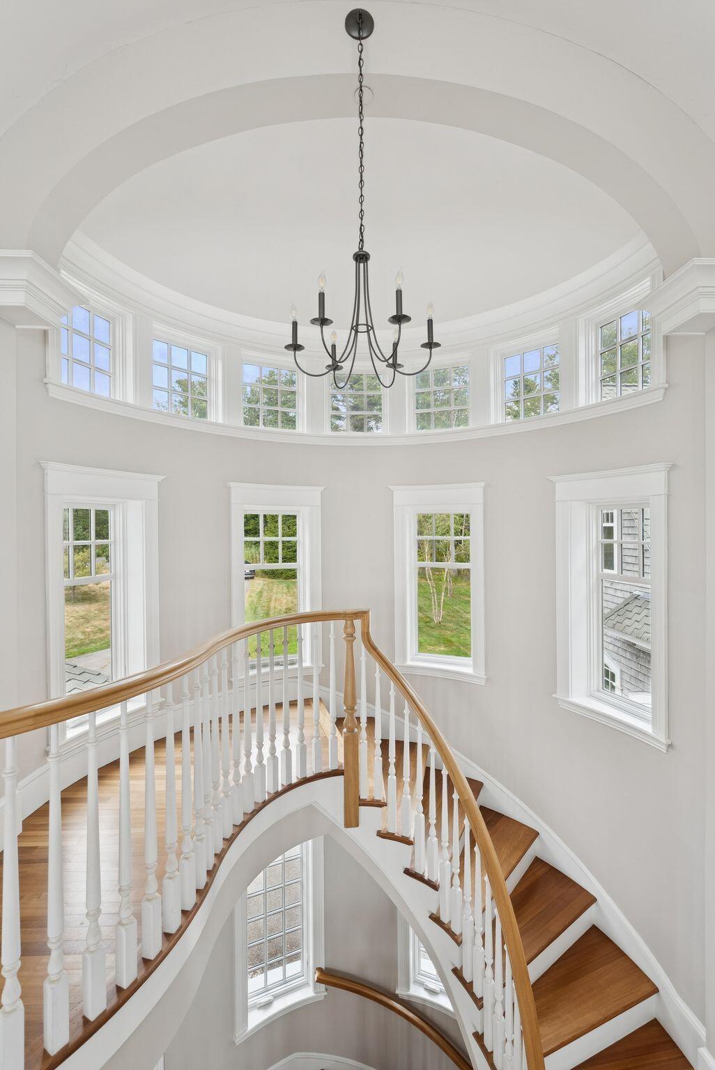 Yarmouth, Maine, 04096, United States, 4 Bedrooms Bedrooms, ,5 BathroomsBathrooms,Residential,Active,1945252