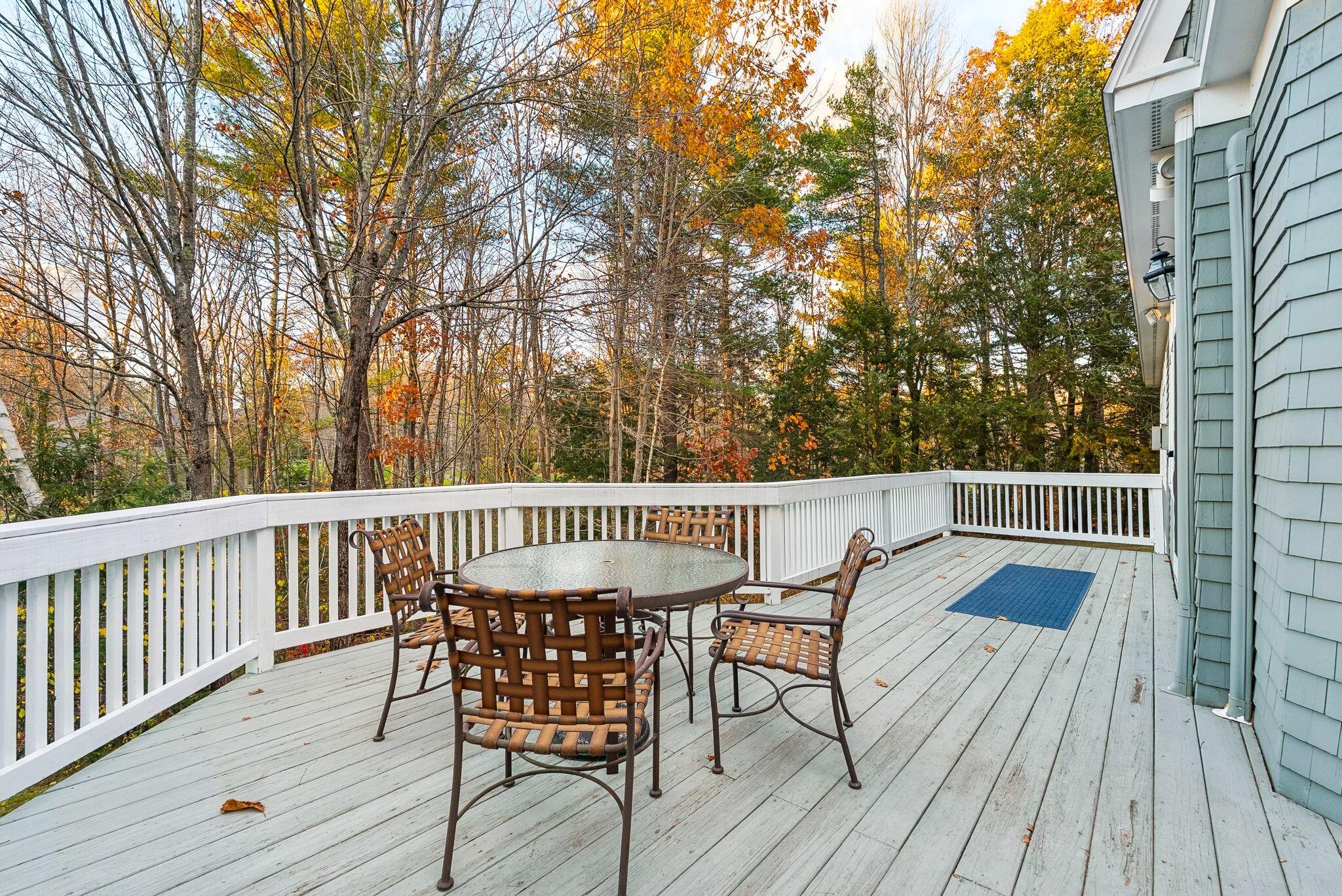 Falmouth, Maine, 04105, United States, 5 Bedrooms Bedrooms, ,4 BathroomsBathrooms,Residential,Active,2002327