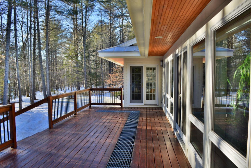 New Portland, Maine, 04961, United States, 3 Bedrooms Bedrooms, ,3 BathroomsBathrooms,Residential,Active,1953680