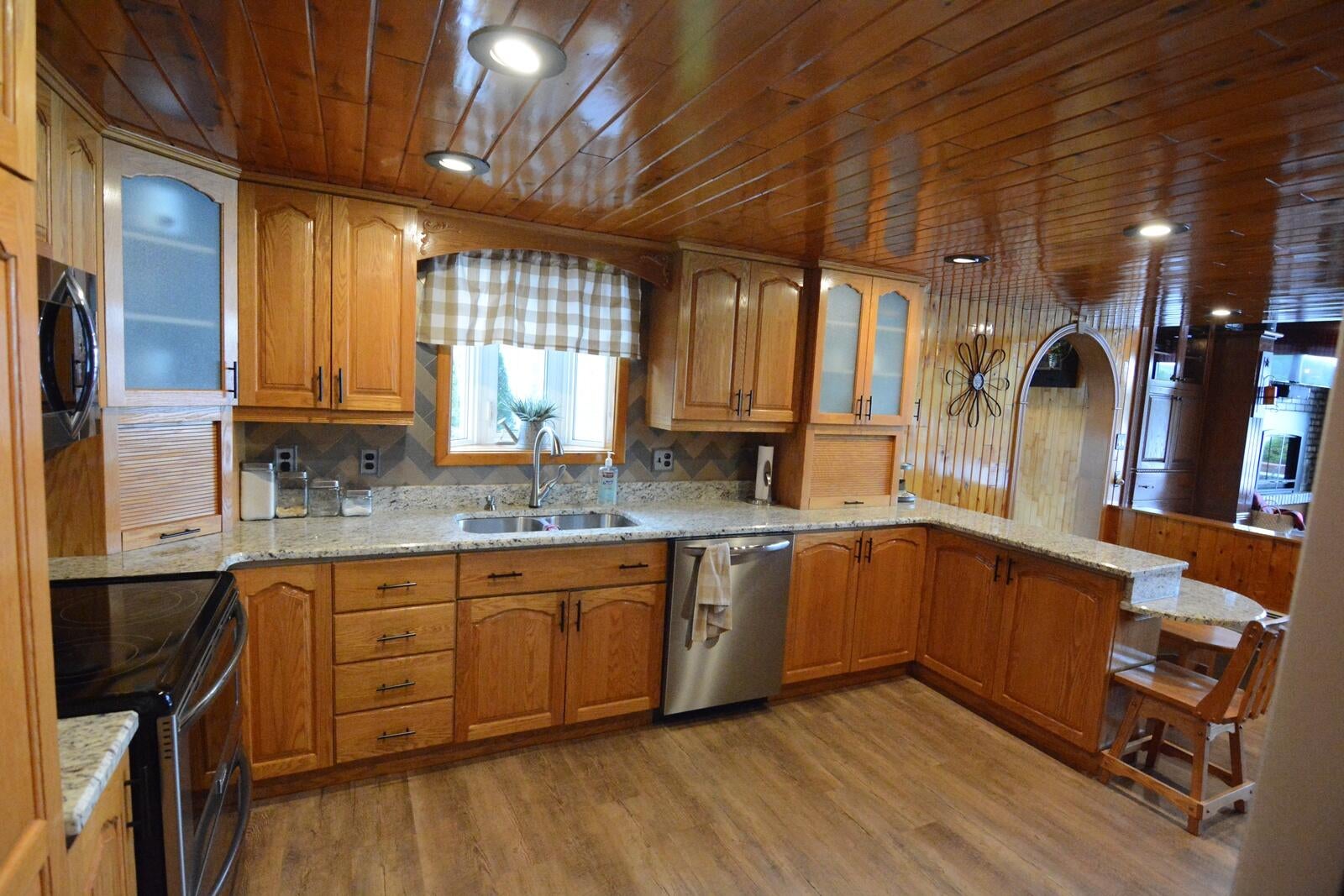 Eagle Lake, Maine, 04739, United States, ,3 BathroomsBathrooms,Residential,Active,1868107