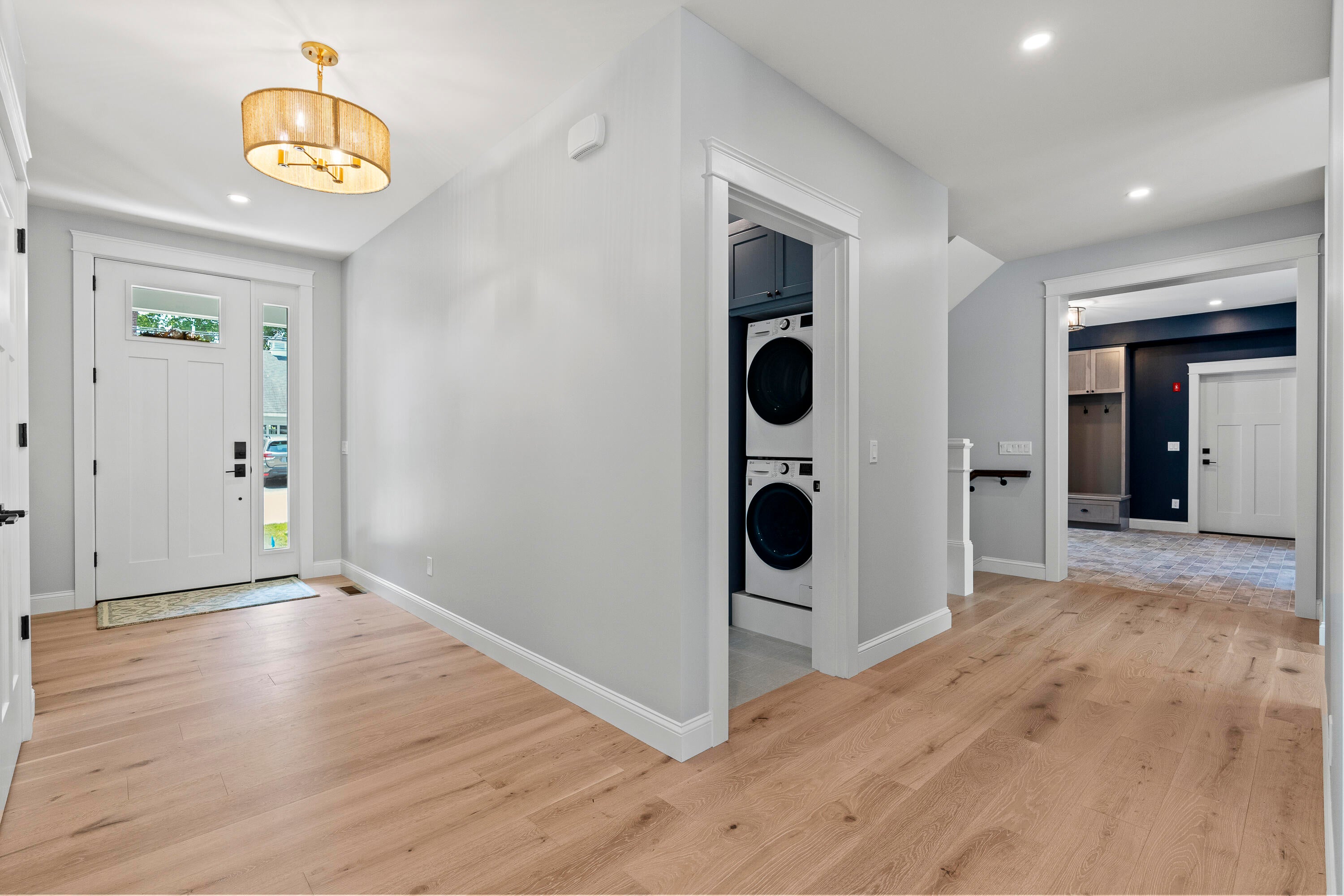 Falmouth, Maine, 04105, United States, 5 Bedrooms Bedrooms, ,6 BathroomsBathrooms,Residential,Active,1853629