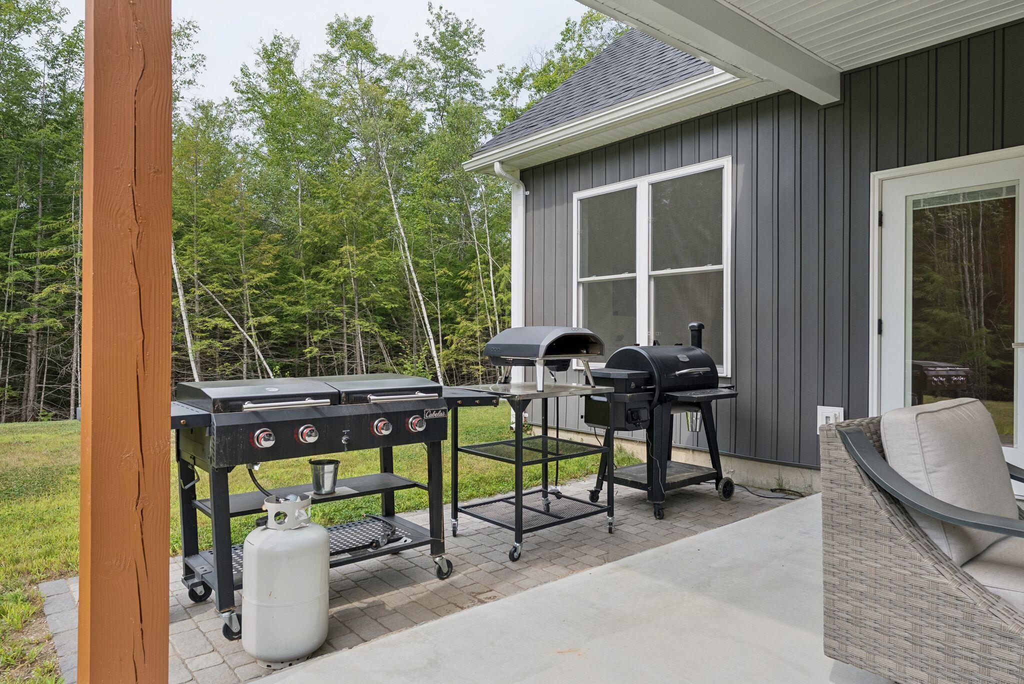 Buxton, Maine, 04093, United States, 4 Bedrooms Bedrooms, ,4 BathroomsBathrooms,Residential,Active,1909608