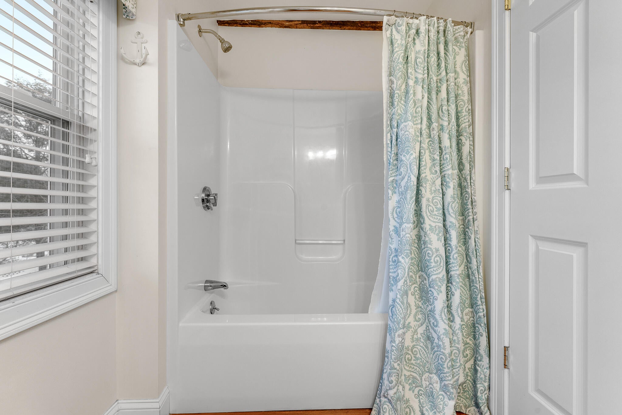 Wells, Maine, 04090, United States, 7 Bedrooms Bedrooms, ,8 BathroomsBathrooms,Residential,Active,2006791