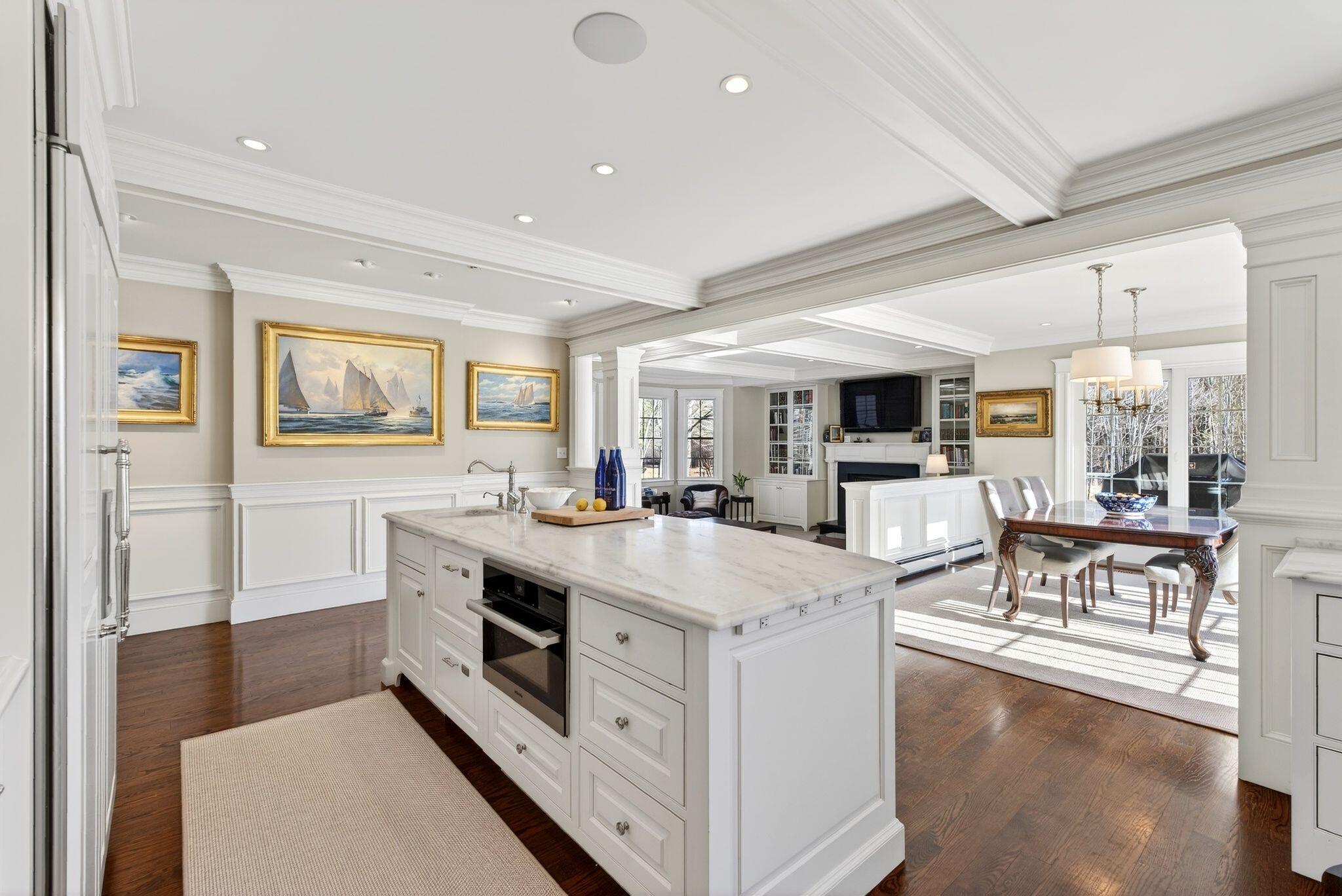 Falmouth, Maine, 04105, United States, 5 Bedrooms Bedrooms, ,7 BathroomsBathrooms,Residential,Active,2013455