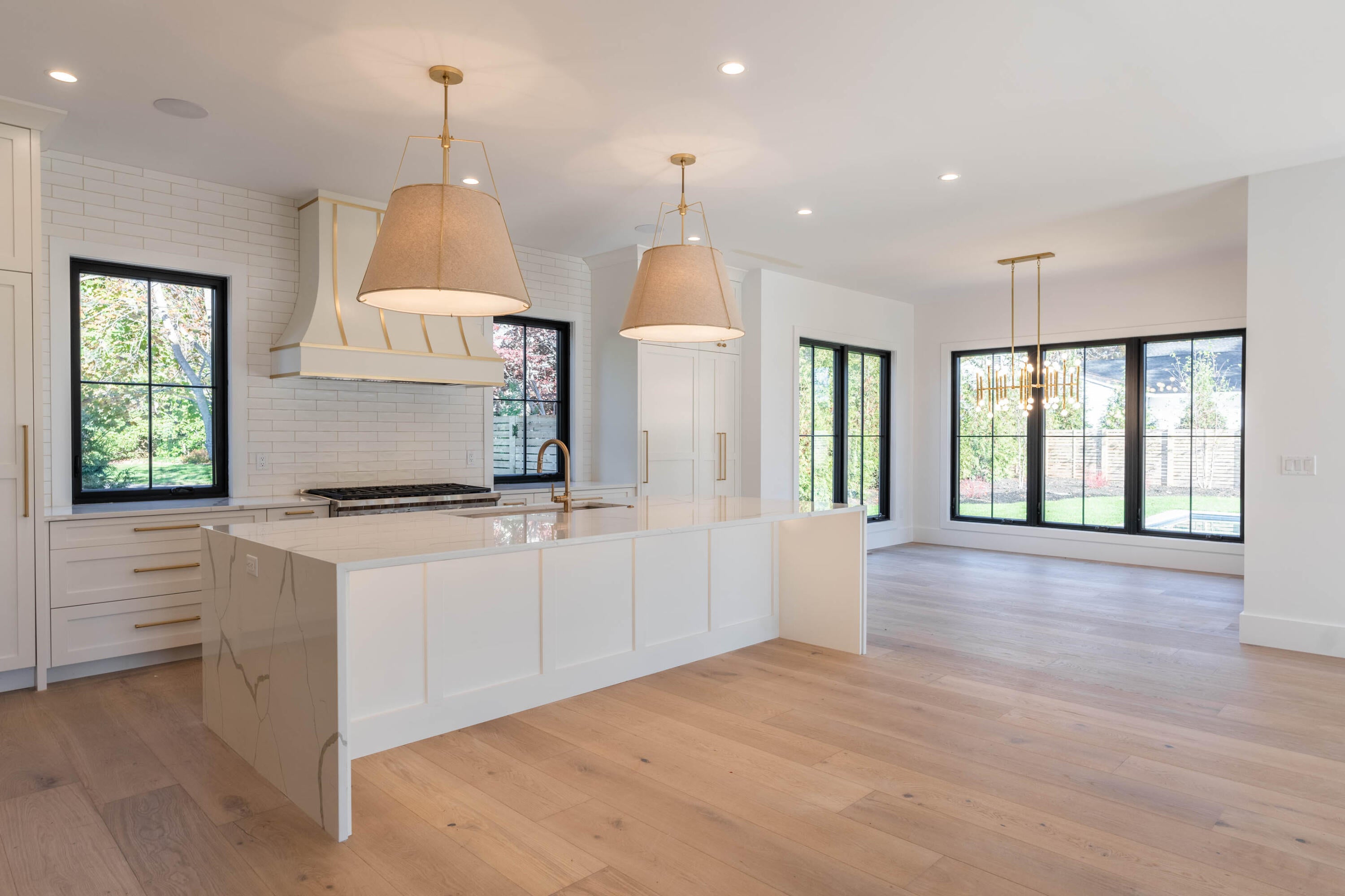 Falmouth, Maine, 04105, United States, 4 Bedrooms Bedrooms, ,4 BathroomsBathrooms,Residential,Active,2007173