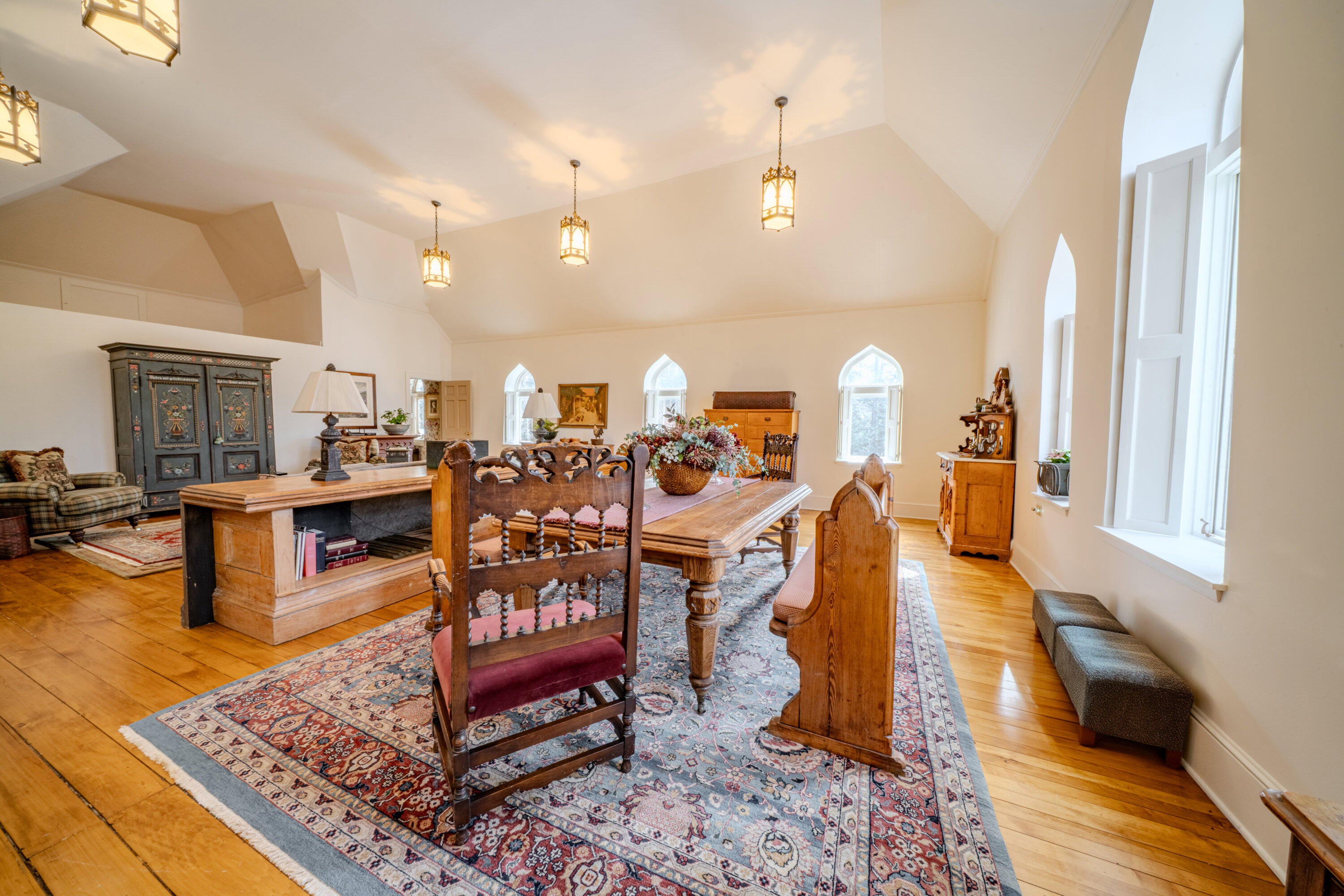 Belfast, Maine, 04915, United States, ,2 BathroomsBathrooms,Residential,Active,1762819