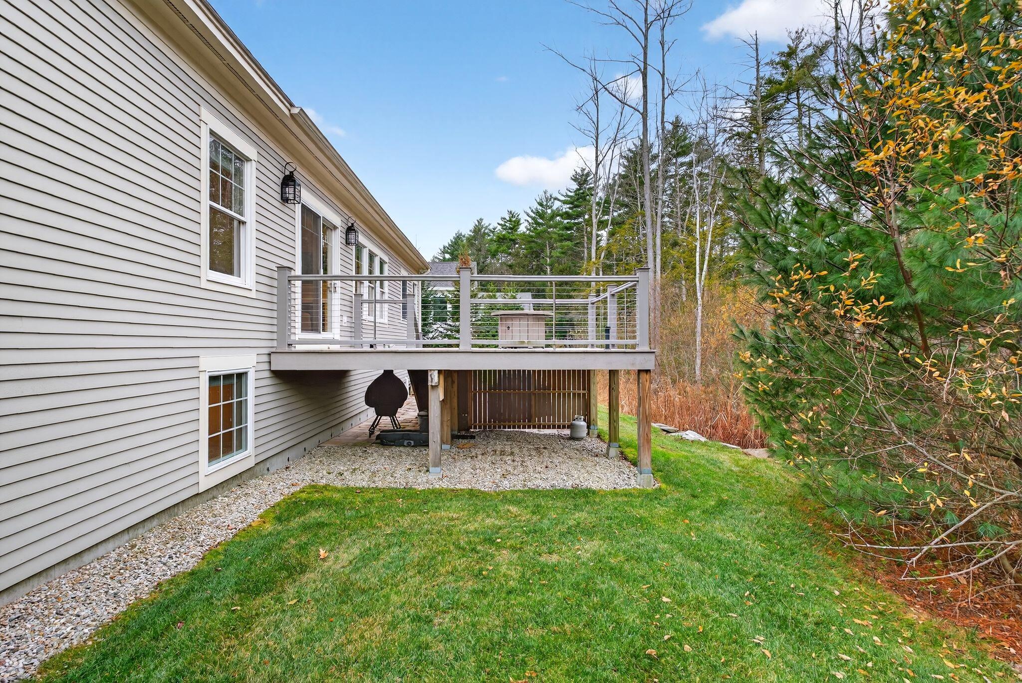 Falmouth, Maine, 04105, United States, 3 Bedrooms Bedrooms, ,4 BathroomsBathrooms,Residential,Active,1998574