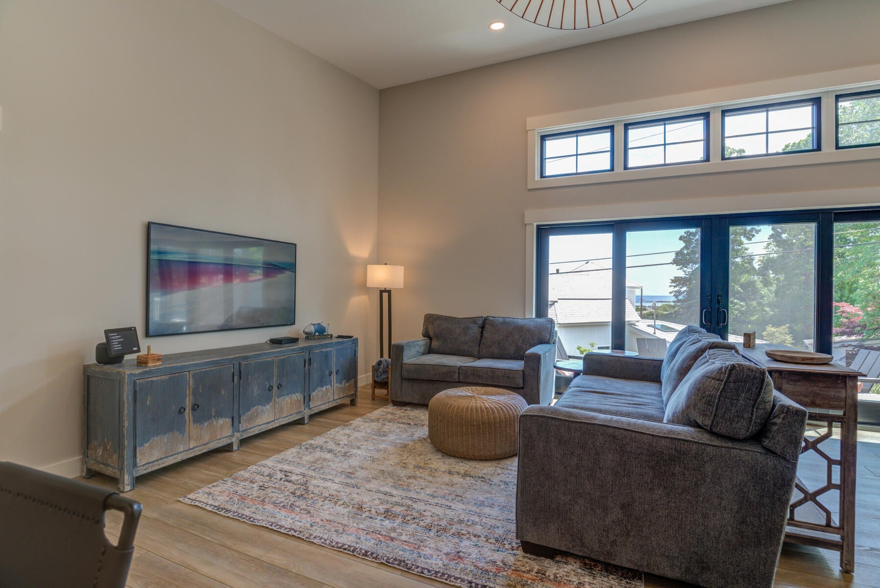 Ogunquit, Maine, 03907, United States, 3 Bedrooms Bedrooms, ,2 BathroomsBathrooms,Residential,Active,1951829