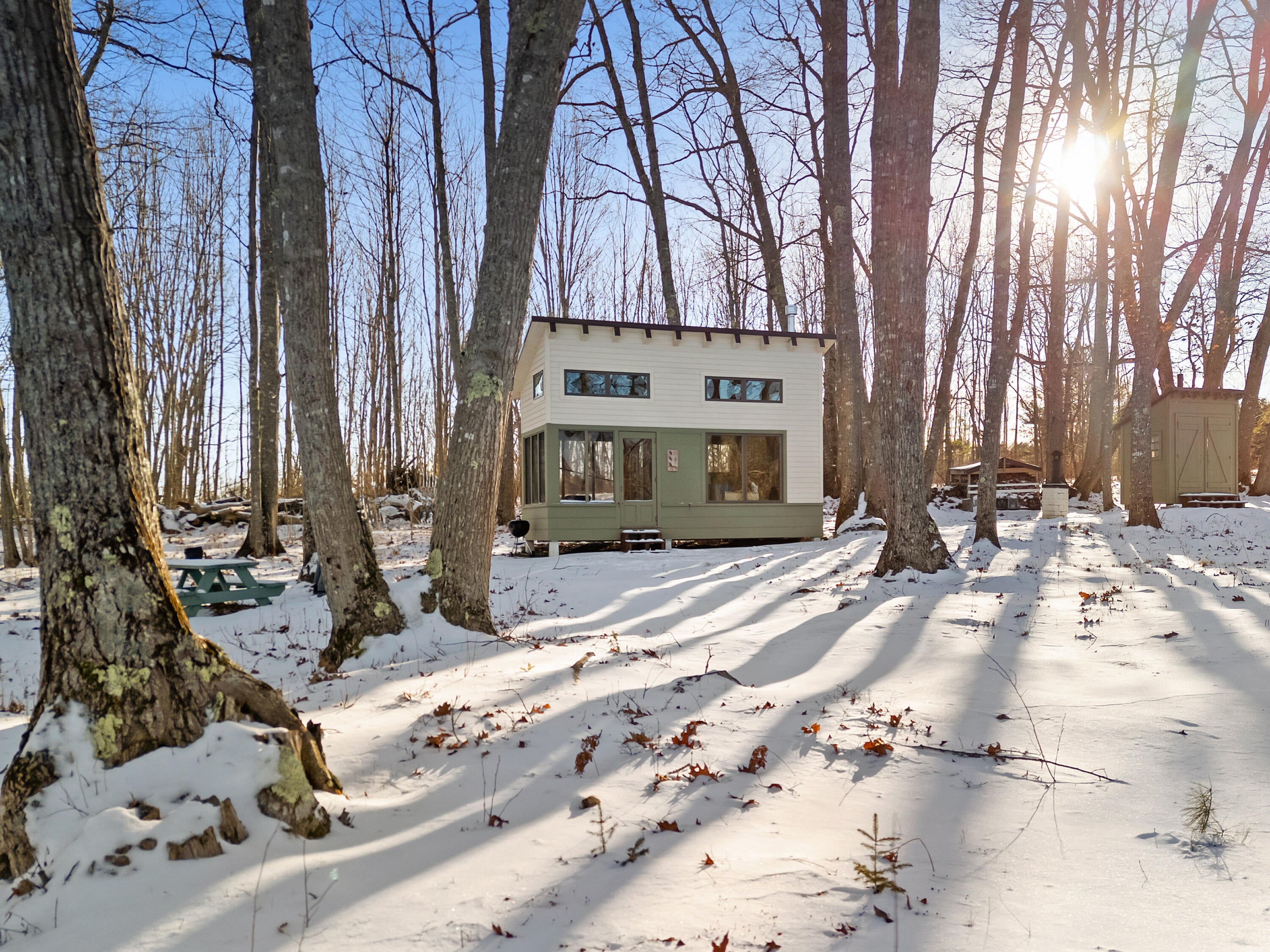 Waldoboro, Maine, 04572, United States, 4 Bedrooms Bedrooms, ,3 BathroomsBathrooms,Residential,Active,2007941