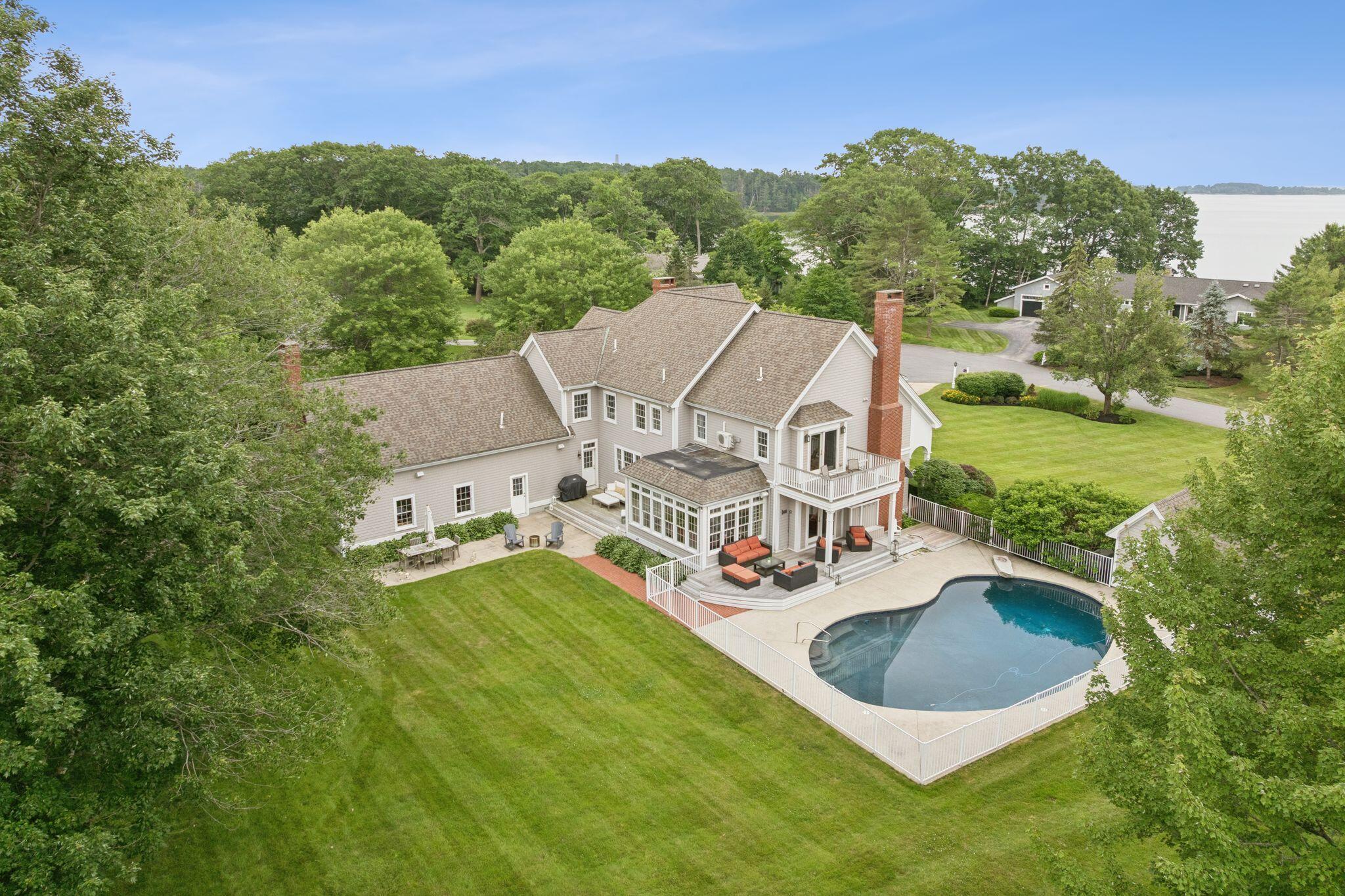 Cumberland, Maine, 04110, United States, 4 Bedrooms Bedrooms, ,5 BathroomsBathrooms,Residential,Active,1886783