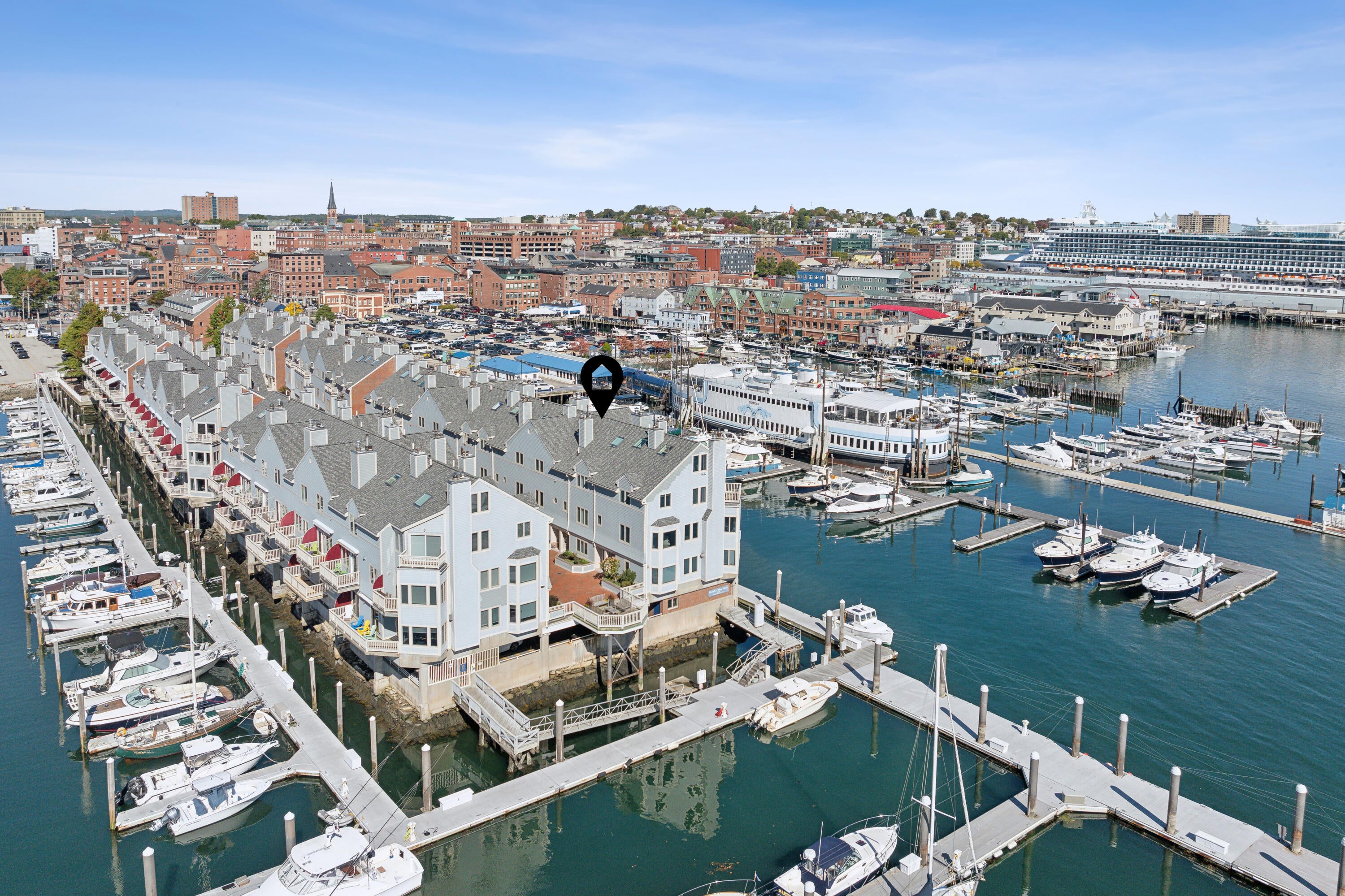 Portland, Maine, 04101, United States, 2 Bedrooms Bedrooms, ,3 BathroomsBathrooms,Residential,Active,1823987