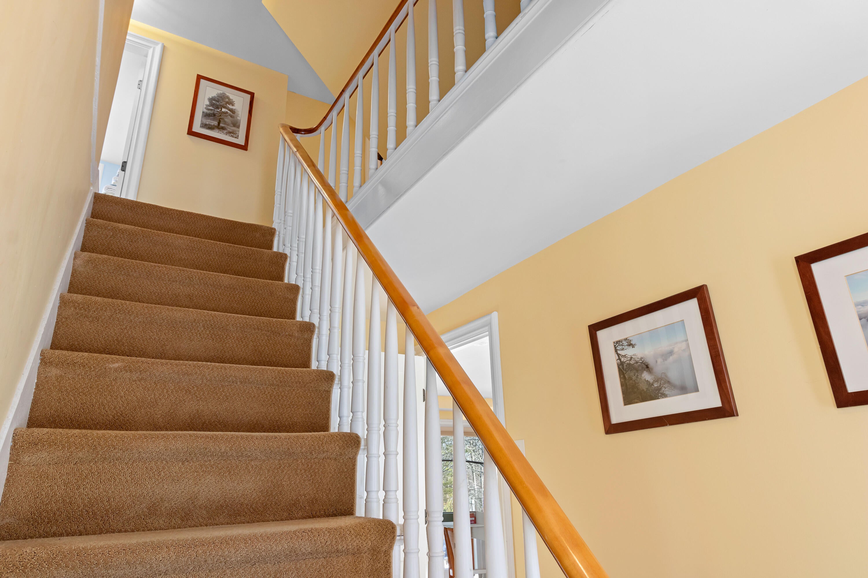 Waldoboro, Maine, 04572, United States, 4 Bedrooms Bedrooms, ,3 BathroomsBathrooms,Residential,Active,2007941