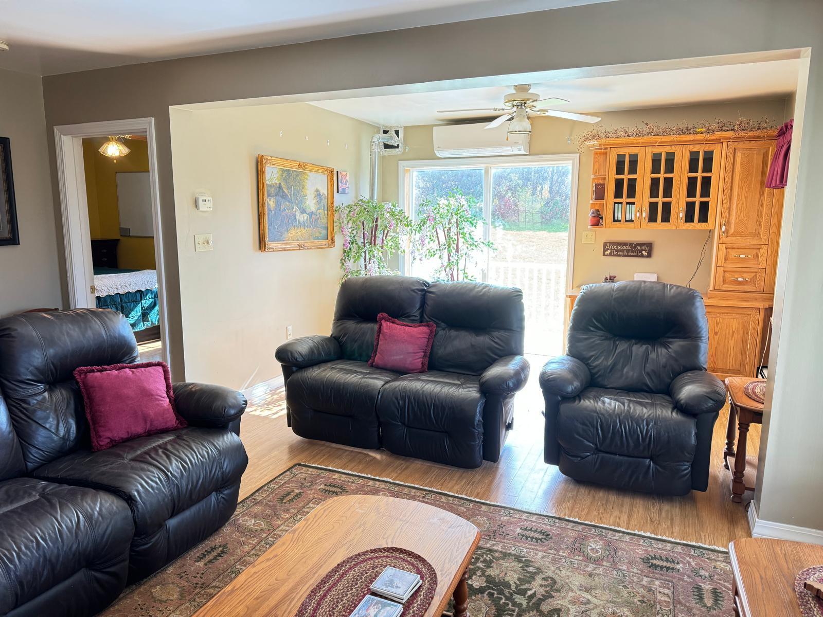 New Canada, Maine, 04743, United States, 6 Bedrooms Bedrooms, ,2 BathroomsBathrooms,Residential,Active,1702003