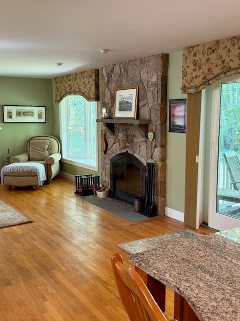 York, Maine, 03909, United States, 3 Bedrooms Bedrooms, ,3 BathroomsBathrooms,Residential,Active,1953001