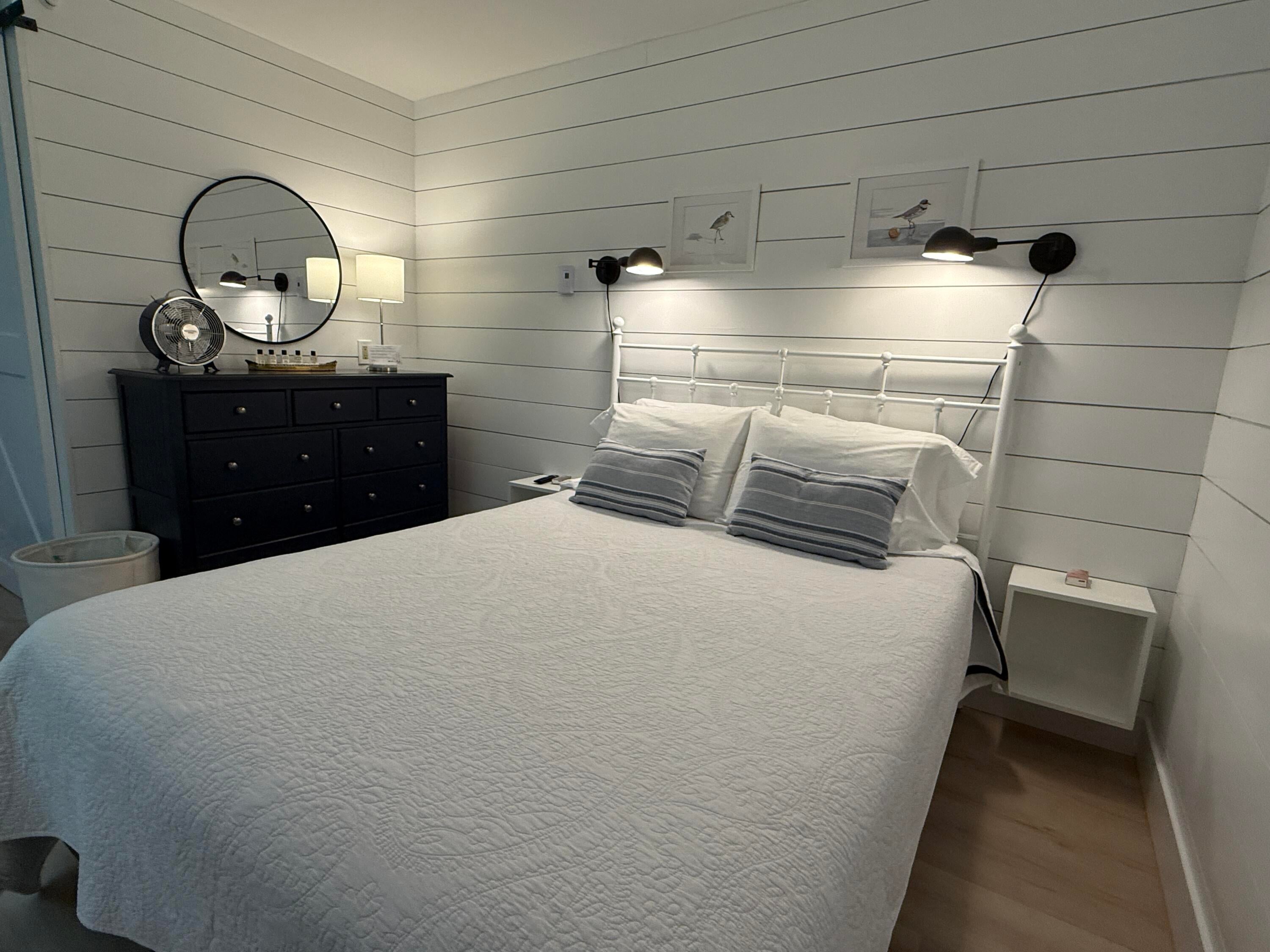 Ogunquit, Maine, 03907, United States, 6 Bedrooms Bedrooms, ,6 BathroomsBathrooms,Residential,Active,2012671