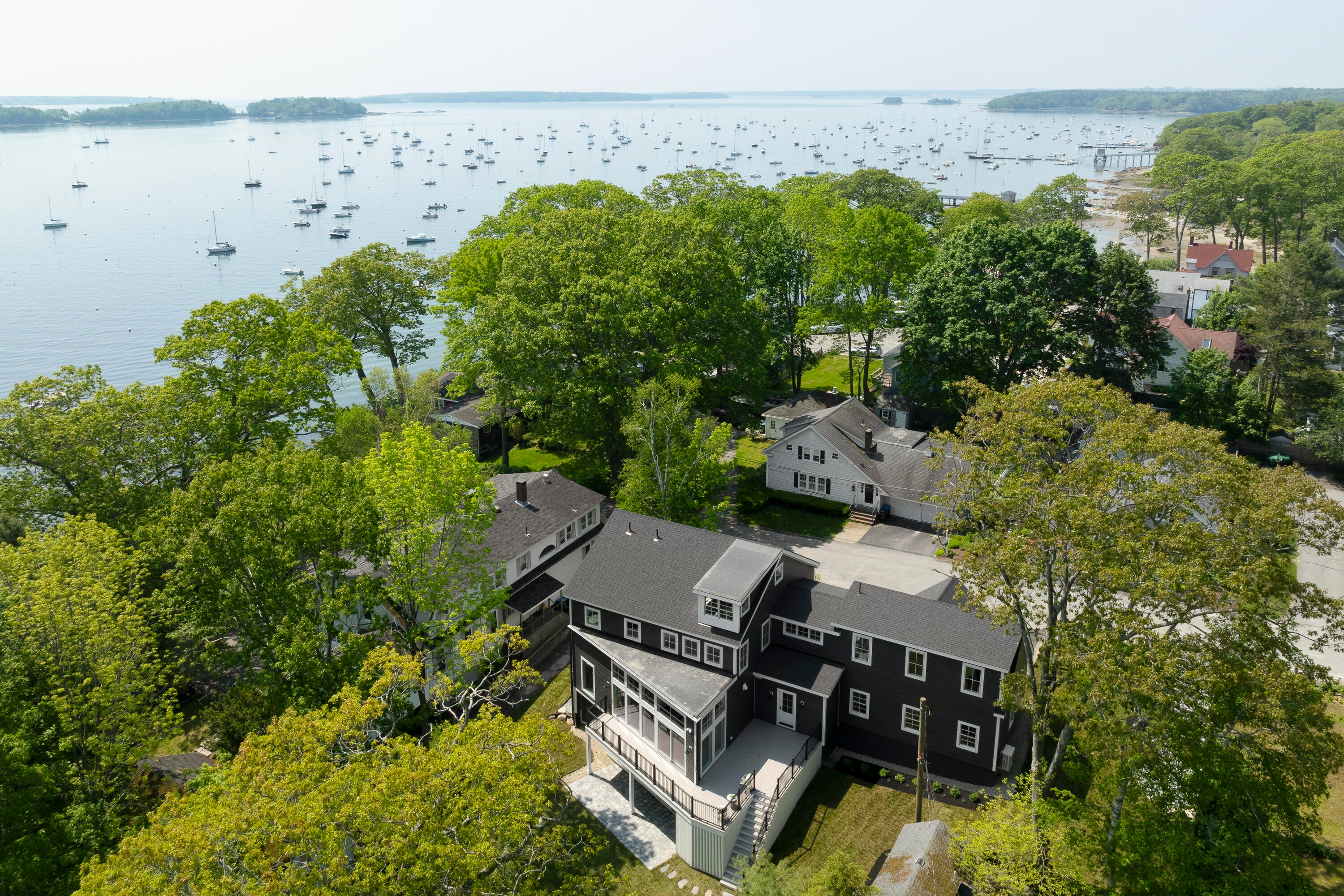 Falmouth, Maine, 04105, United States, 5 Bedrooms Bedrooms, ,6 BathroomsBathrooms,Residential,Active,1853629