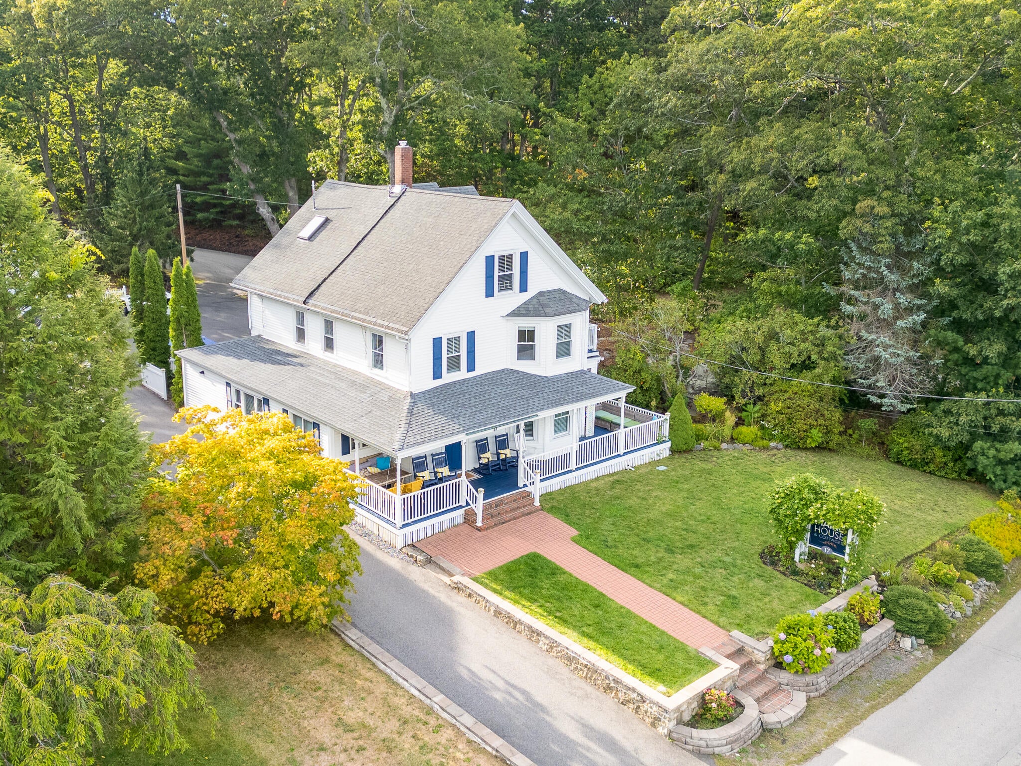 Ogunquit, Maine, 03907, United States, 7 Bedrooms Bedrooms, ,7 BathroomsBathrooms,Residential,Active,1942380