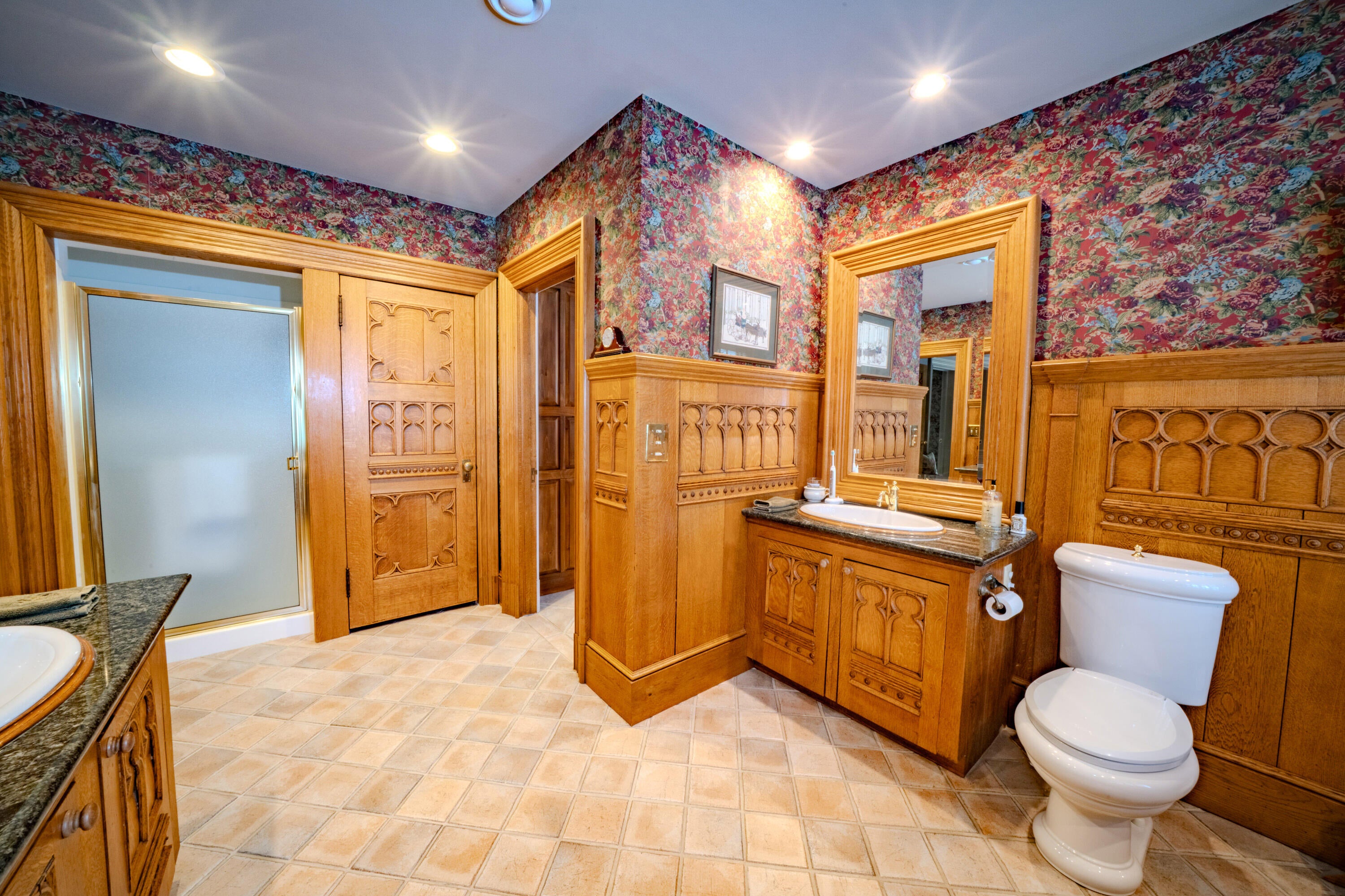 Belfast, Maine, 04915, United States, ,2 BathroomsBathrooms,Residential,Active,1762819