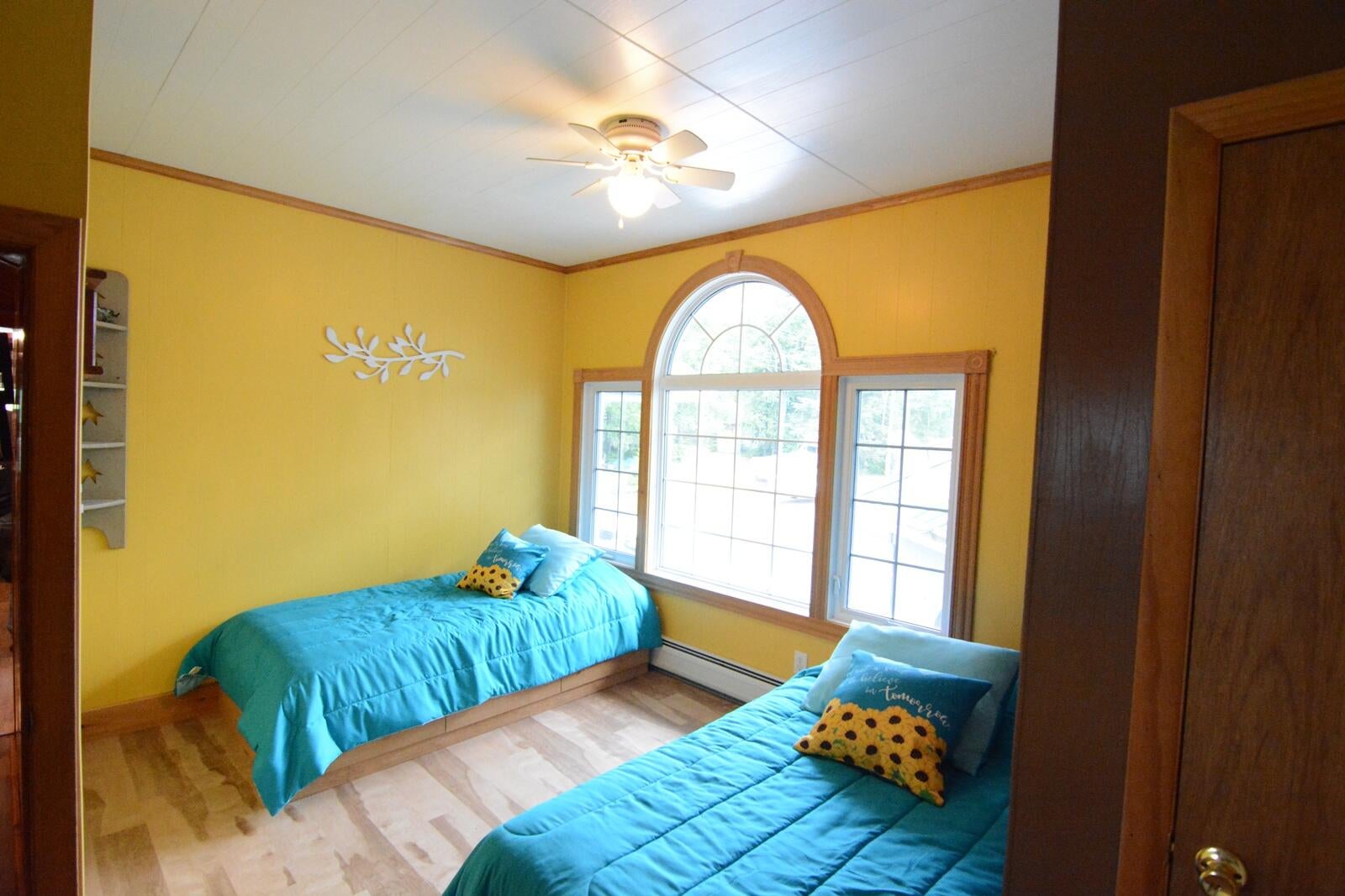 Eagle Lake, Maine, 04739, United States, ,3 BathroomsBathrooms,Residential,Active,1868107