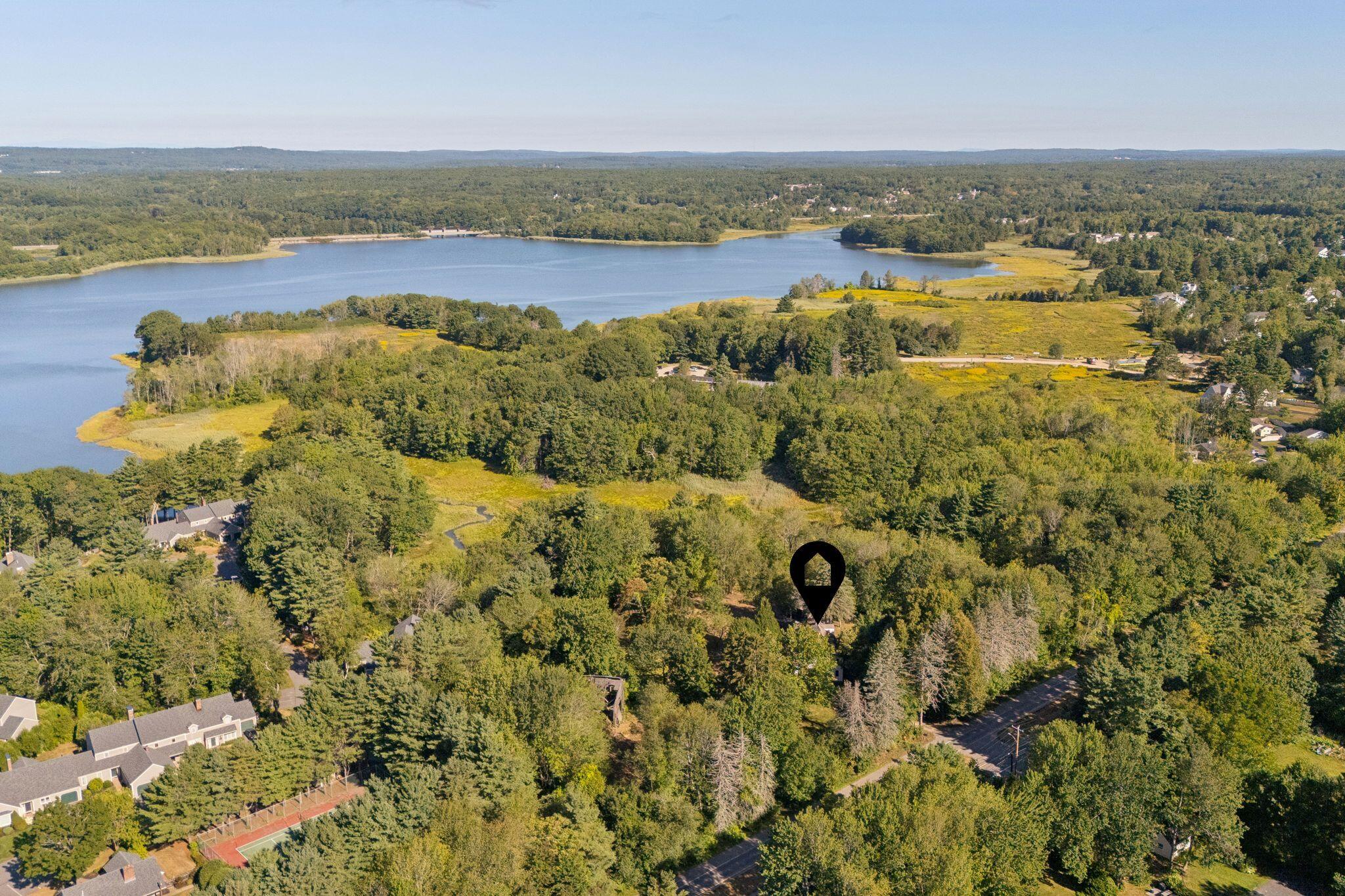 Falmouth, Maine, 04105, United States, 4 Bedrooms Bedrooms, ,3 BathroomsBathrooms,Residential,Active,1943791