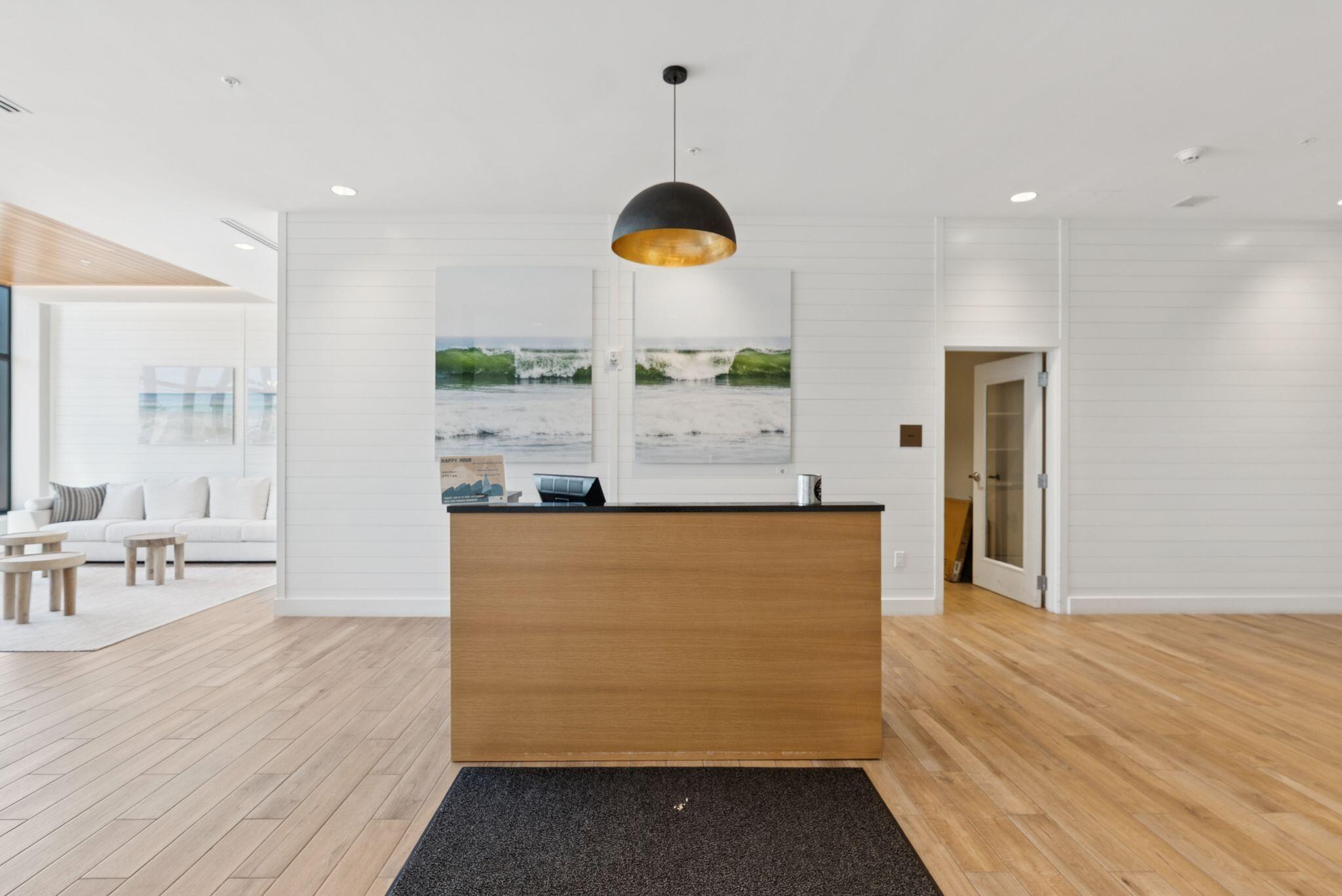Portland, Maine, 04101, United States, 2 Bedrooms Bedrooms, ,2 BathroomsBathrooms,Residential,Active,1929690