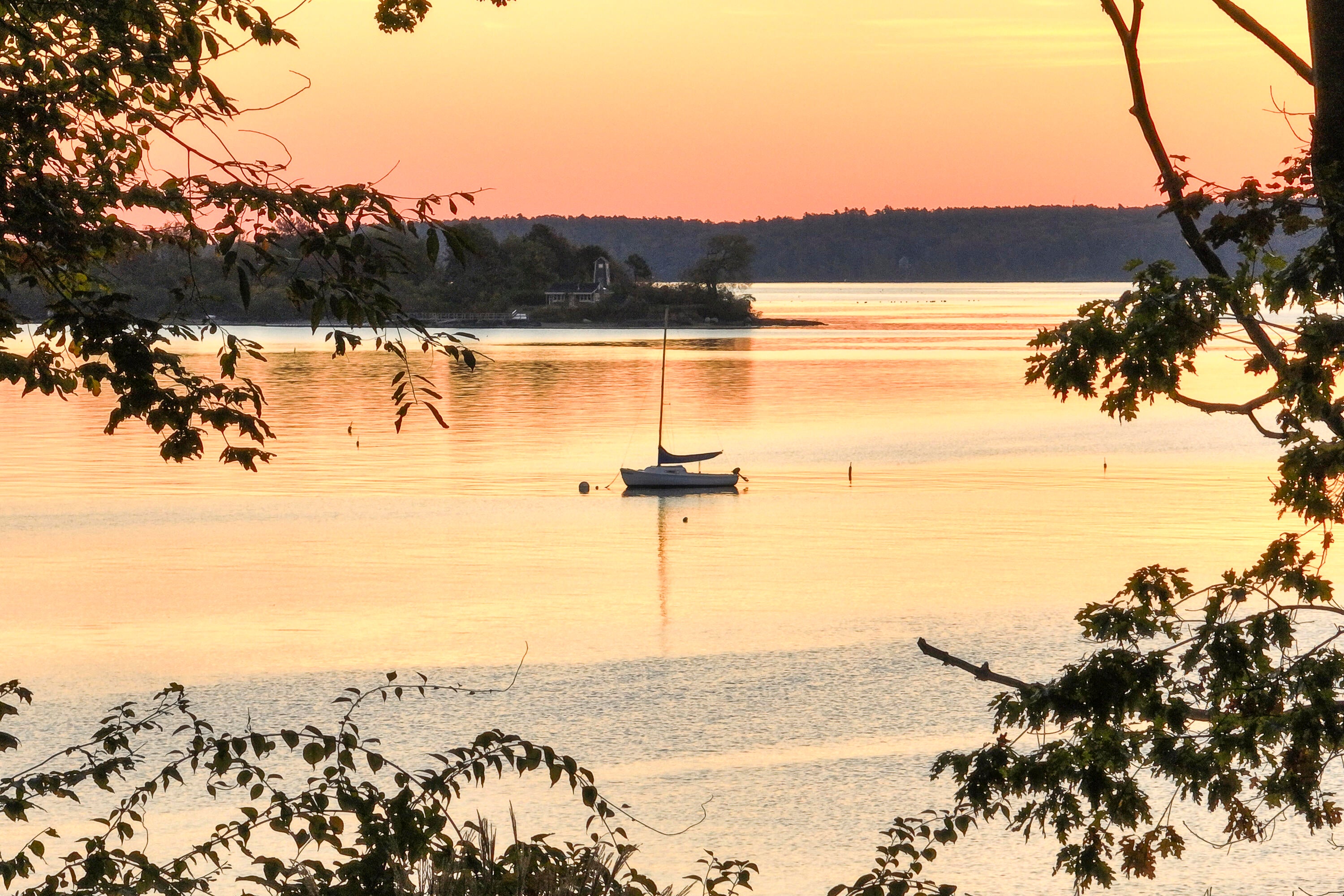Falmouth, Maine, 04105, United States, 5 Bedrooms Bedrooms, ,6 BathroomsBathrooms,Residential,Active,2028555