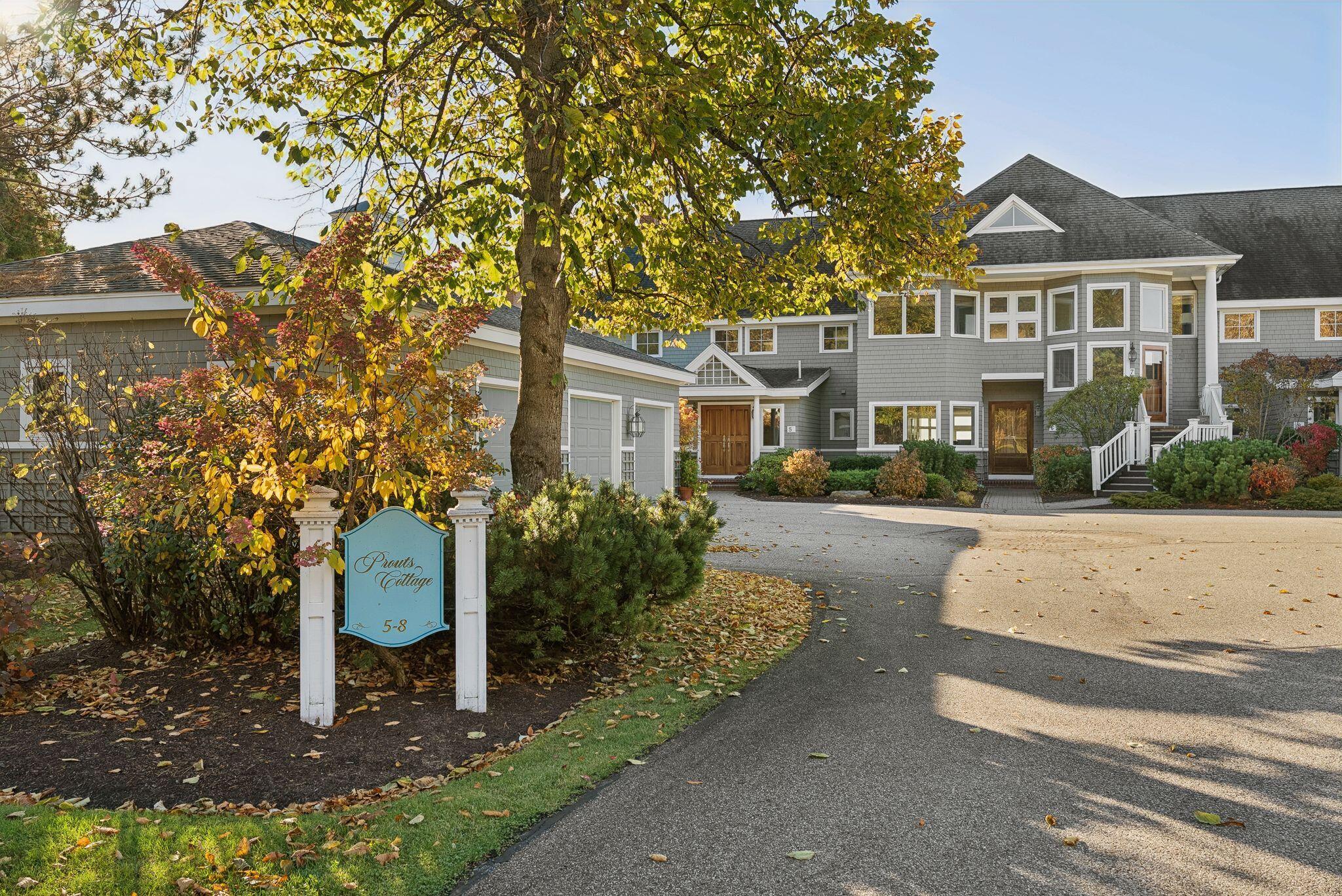 Scarborough, Maine, 04074, United States, 2 Bedrooms Bedrooms, ,3 BathroomsBathrooms,Residential,Active,1972151